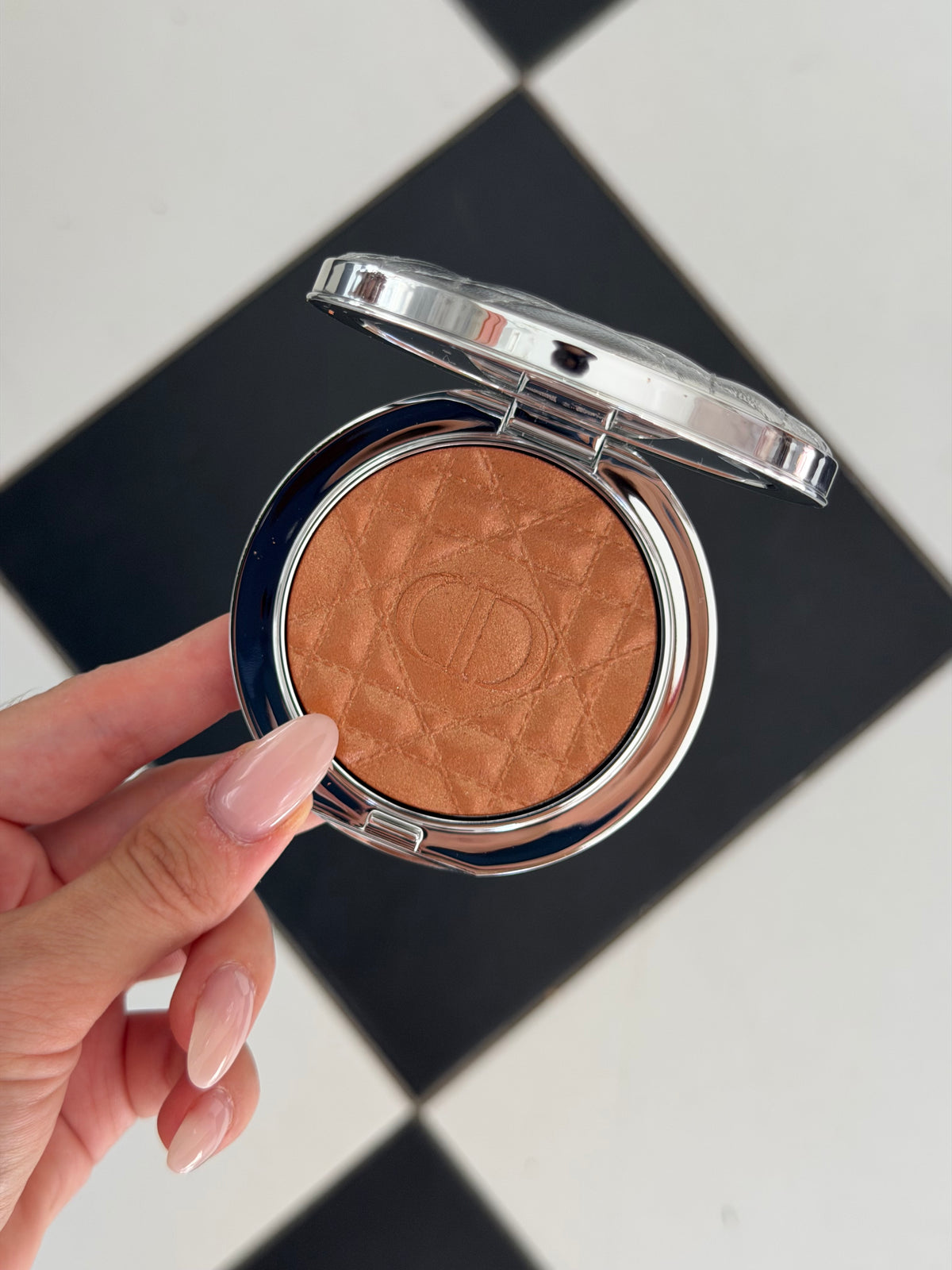DIOR Forever Glow Luminizer - Illuminating Powder For Face (07)