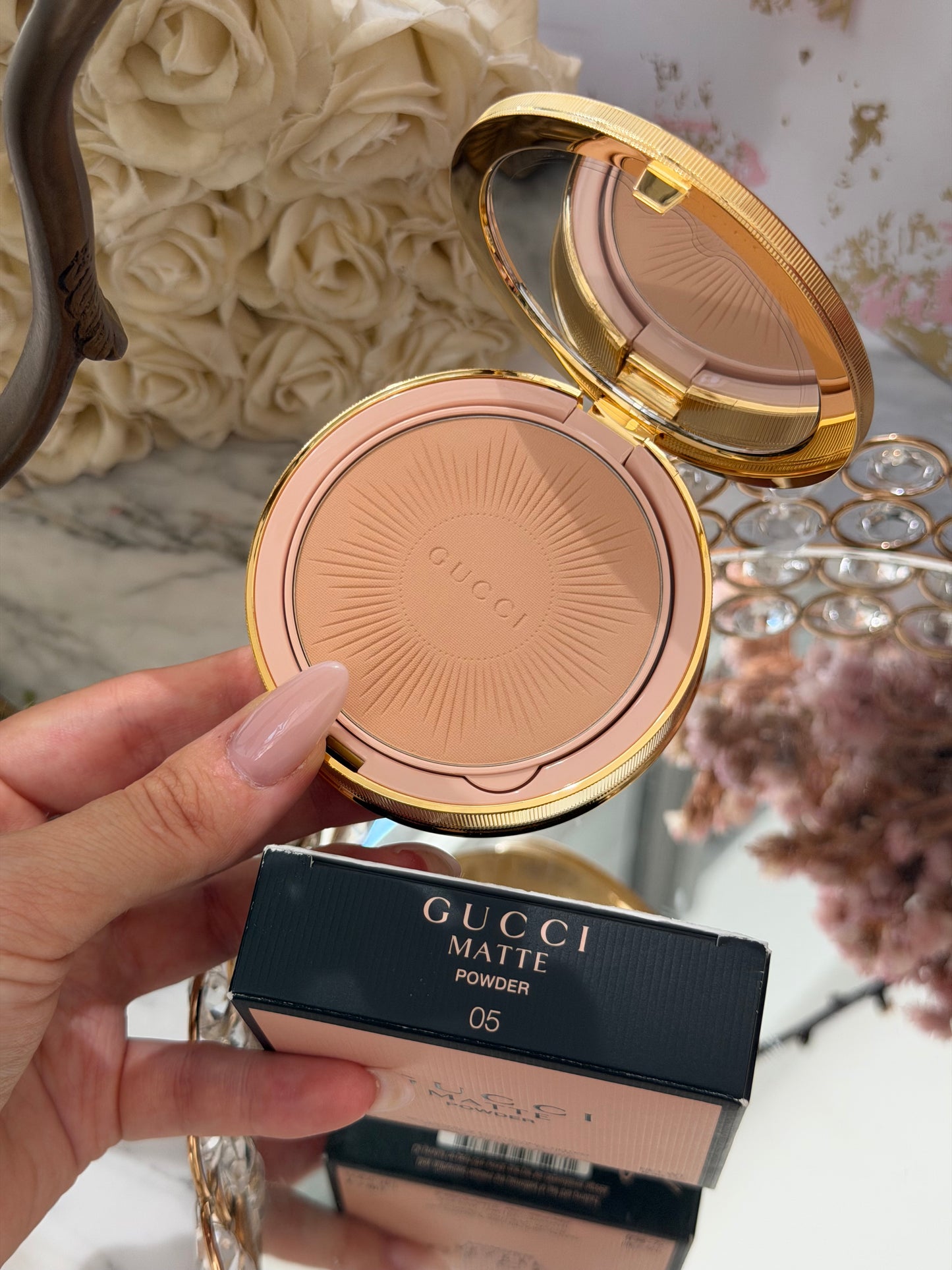 GUCCI Matte Face Powder - Blurring & Mattifying Tinted, Natural Matte (05)