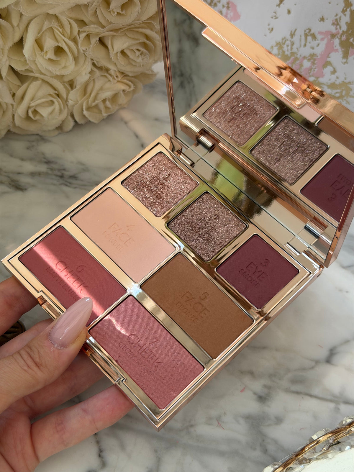 CHARLOTTE TILBURY Hollywood Instant Look In A Palette - Dreamy Bronzed Beauty