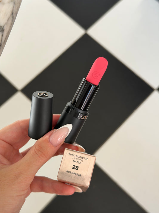 COLLISTAR
Puro Matte Lipstick (28 Matte)
Hydrated Lips With a Long-Lasting Matte Finish