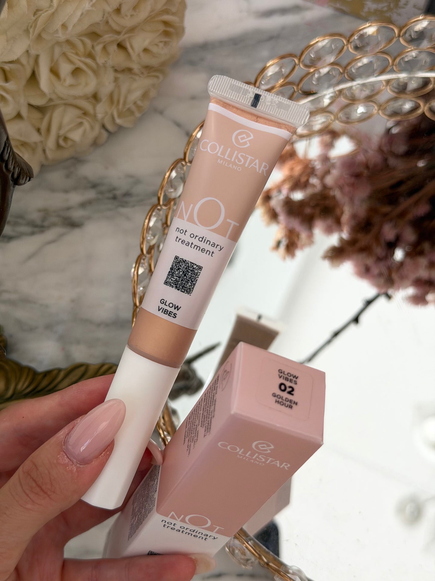 COLLISTAR Not Glow Vibes
Liquid Highlighter (02)