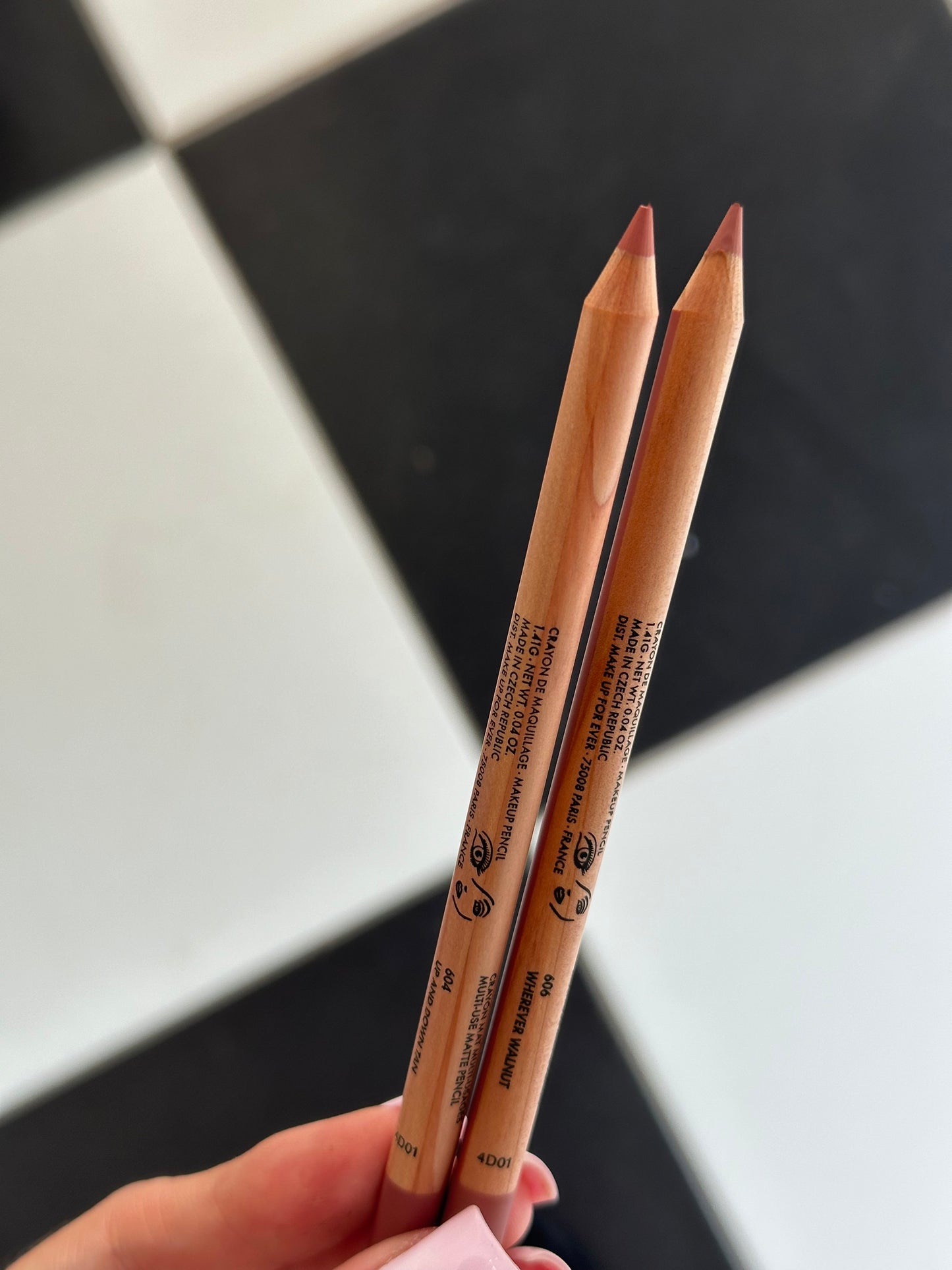 MAKE UP FOR EVER 
Artist Color Pencil (604)
Brow, Eye & Lip Liner