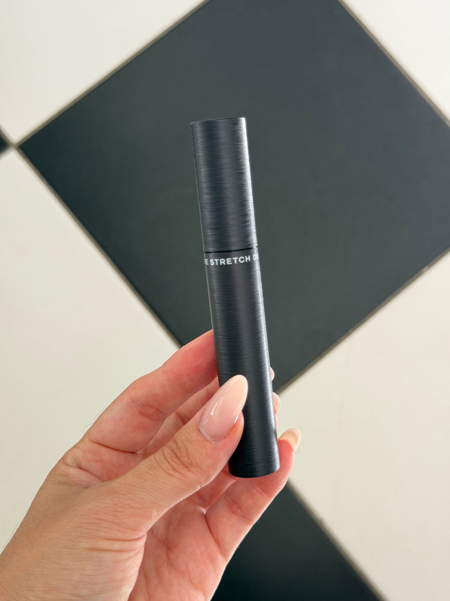 CHANEL Le Volume Stretch De Chanel
Volume And Length Mascara
3D-Printed Brush