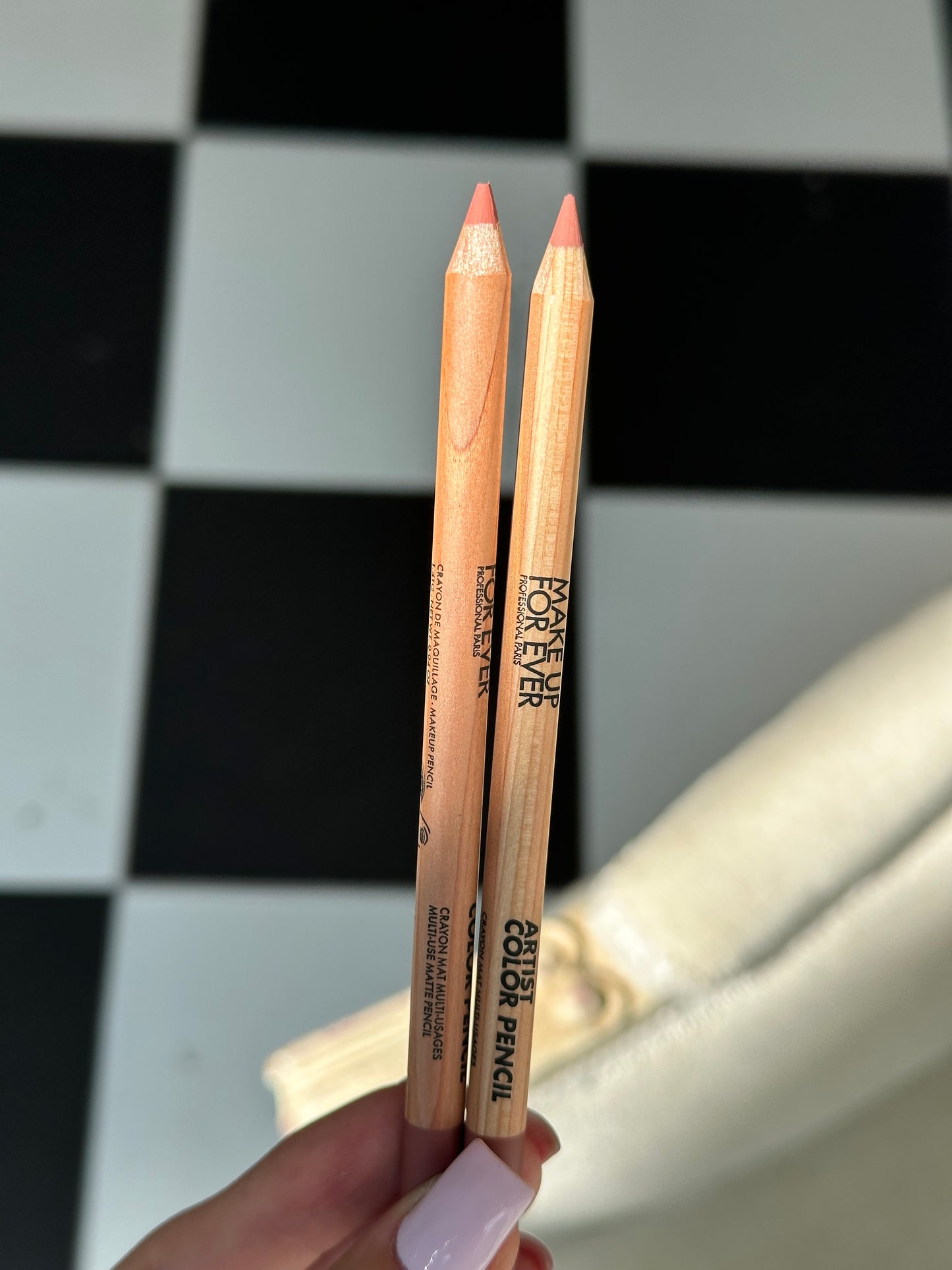 MAKE UP FOR EVER 
Artist Color Pencil (604)
Brow, Eye & Lip Liner