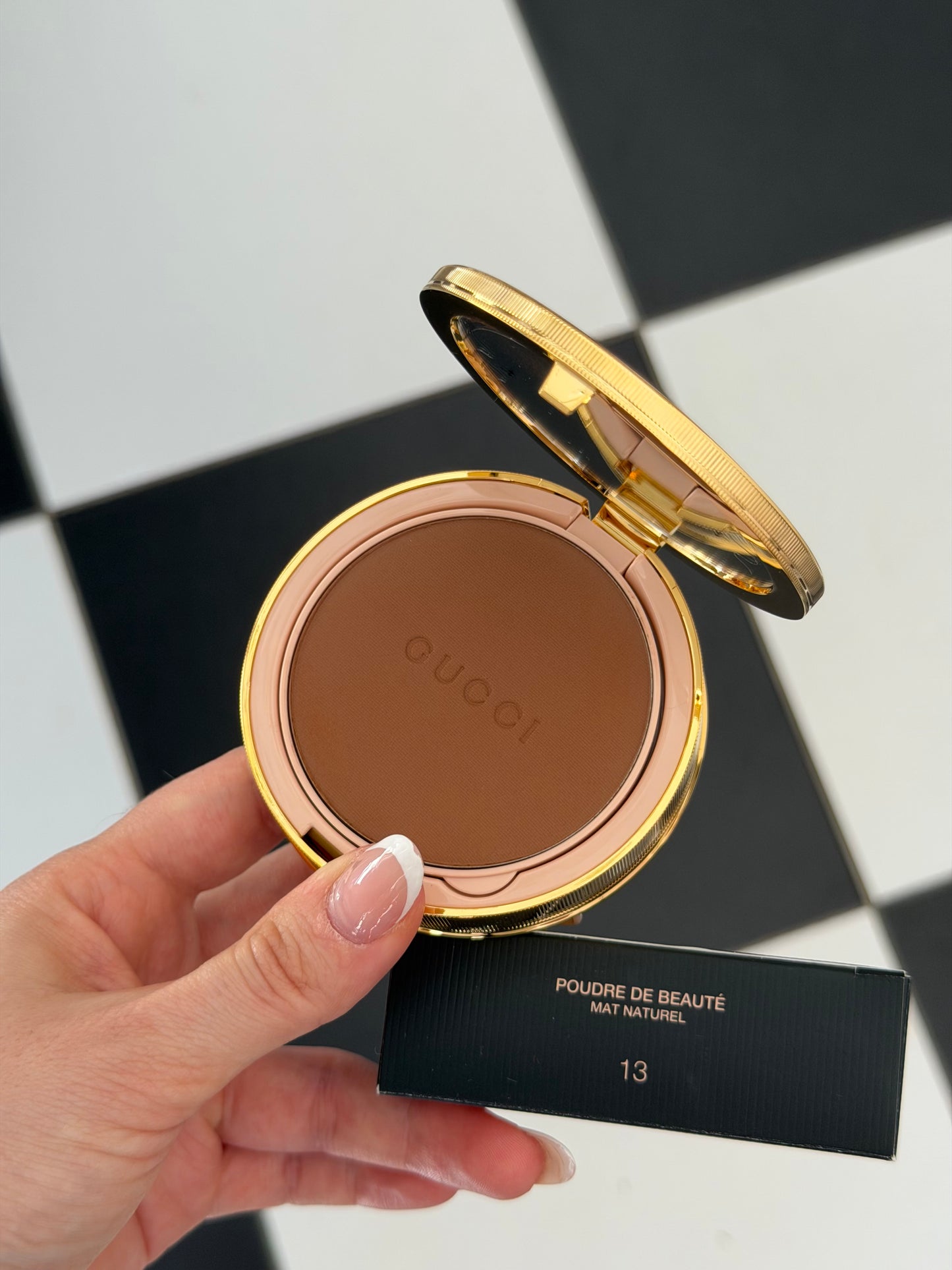 GUCCI Poudre De Beauté Mat Naturel - Face Powder/Bronzer (13)