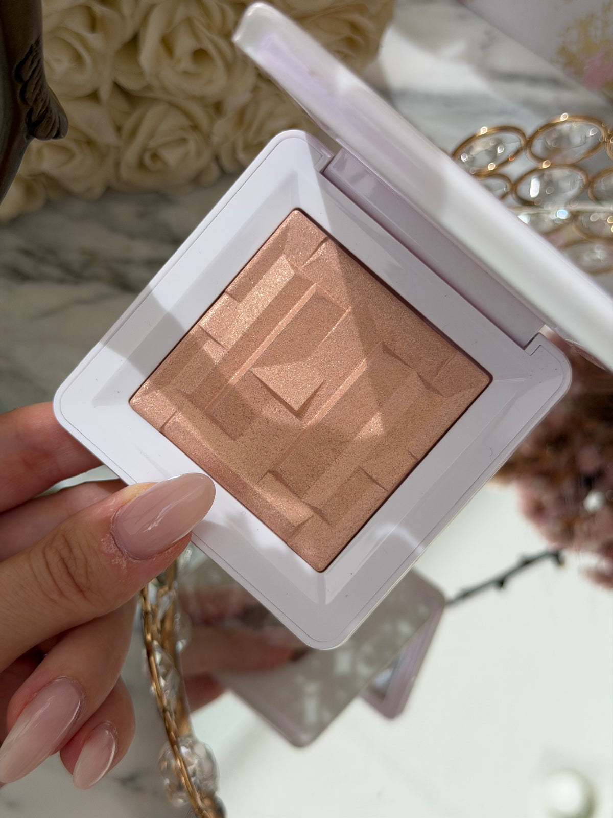 HAUS LABS By Lady Gaga
Bio-Radiant™ Gel-Powder Highlighter - Peach Quartz