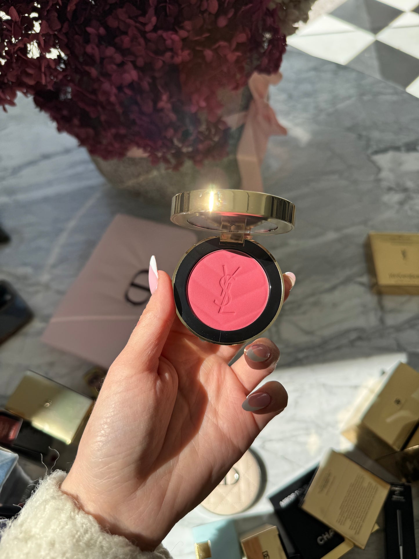 YSL Make Me Blush - Bold Blurring Blush (54)
