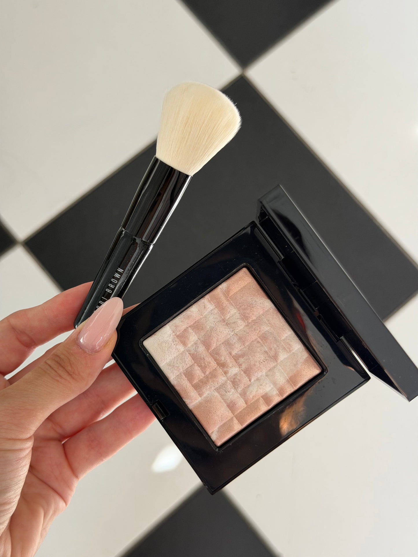 BOBBI BROWN
Highlighting Powder Set