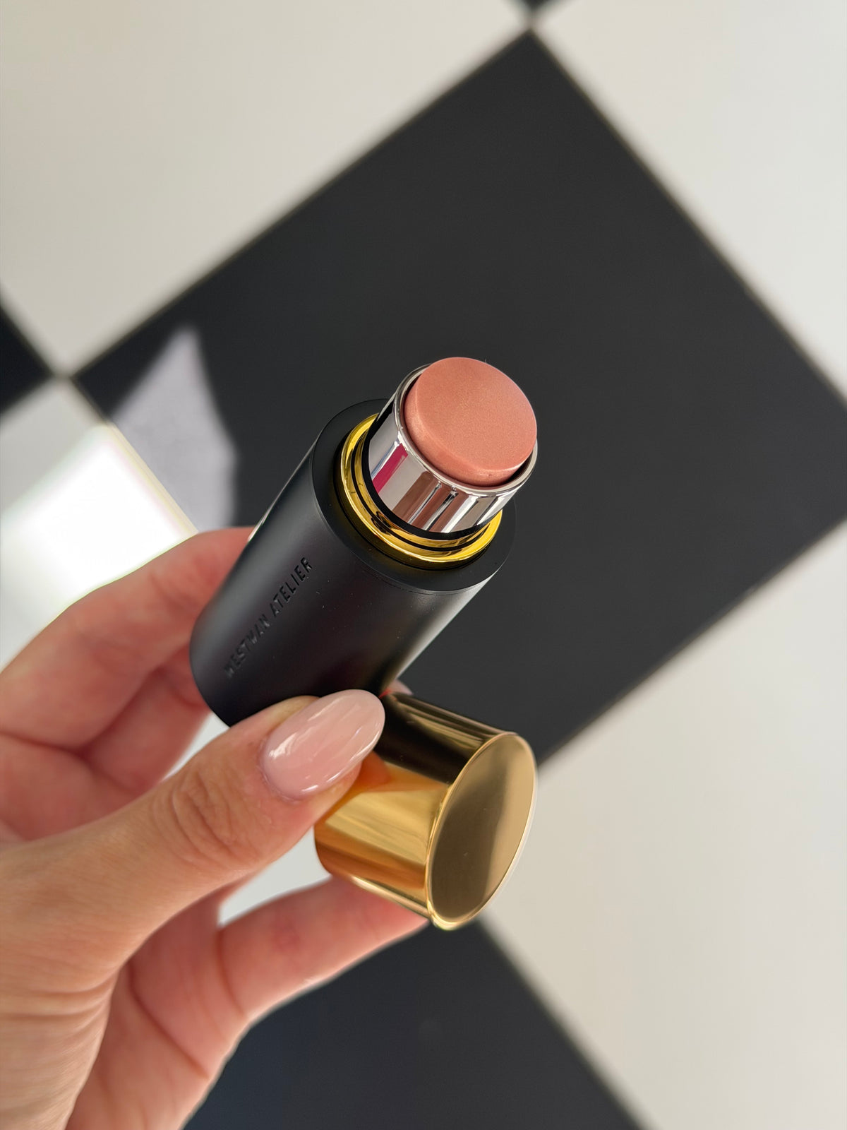 WESTMAN ATELIER Baby Cheeks
Blush Stick - Bright Pinky Peach