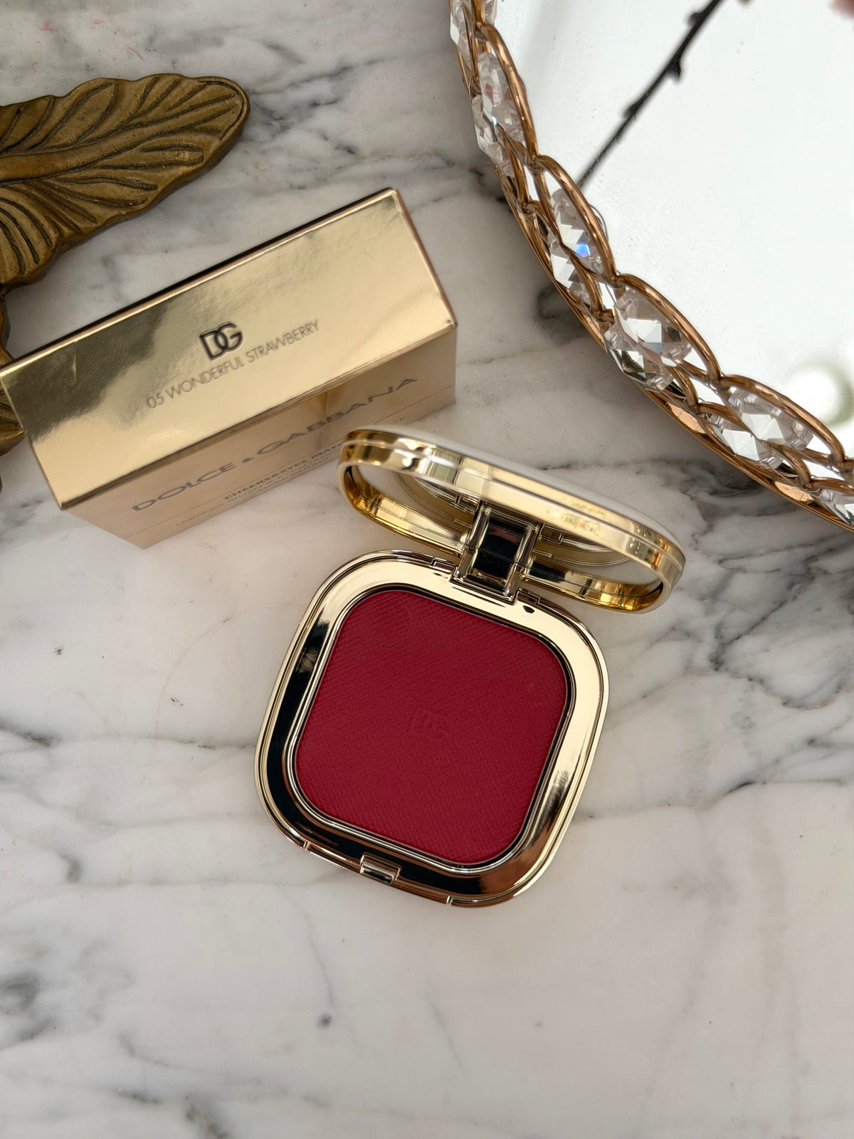 DOLCE & GABBANA
Cheek&Eyes Match - Lasting Blush & Eyshadow Powder (05)