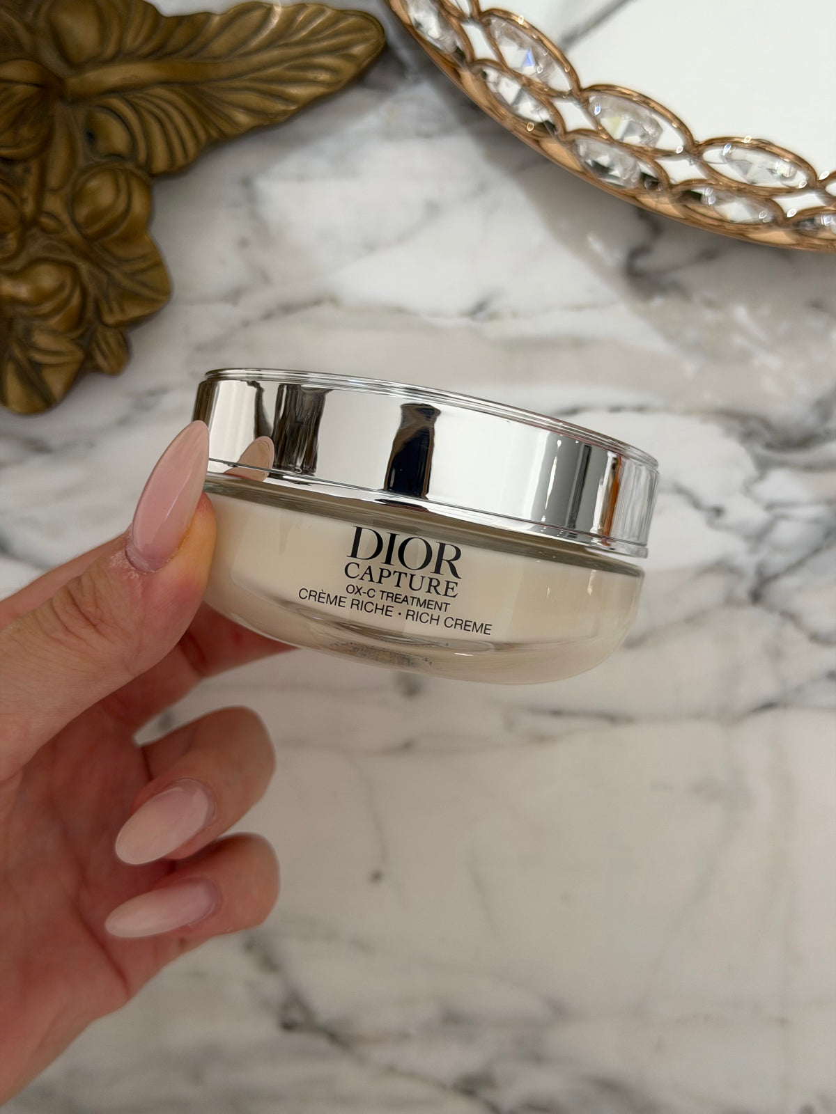 DIOR Capture Rich Cream OX-C Treatment
Face Cream - Rich Texture - Age-Defying Correction - Wrinkles and Firmness