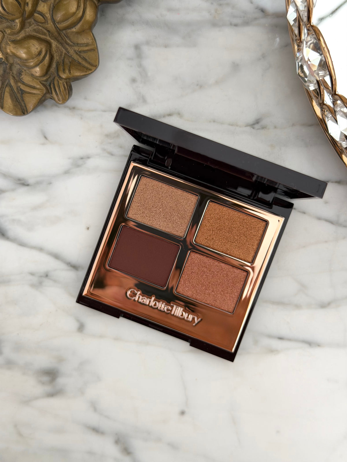 CHARLOTTE TILBURY Luxury EyeShadow Palette - Queen Of Glow