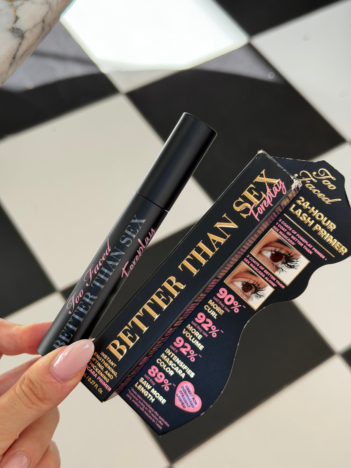 TOO FACED Better Than Sex Foreplay Mascara Primer
24-Hour Nourishing Mascara Primer