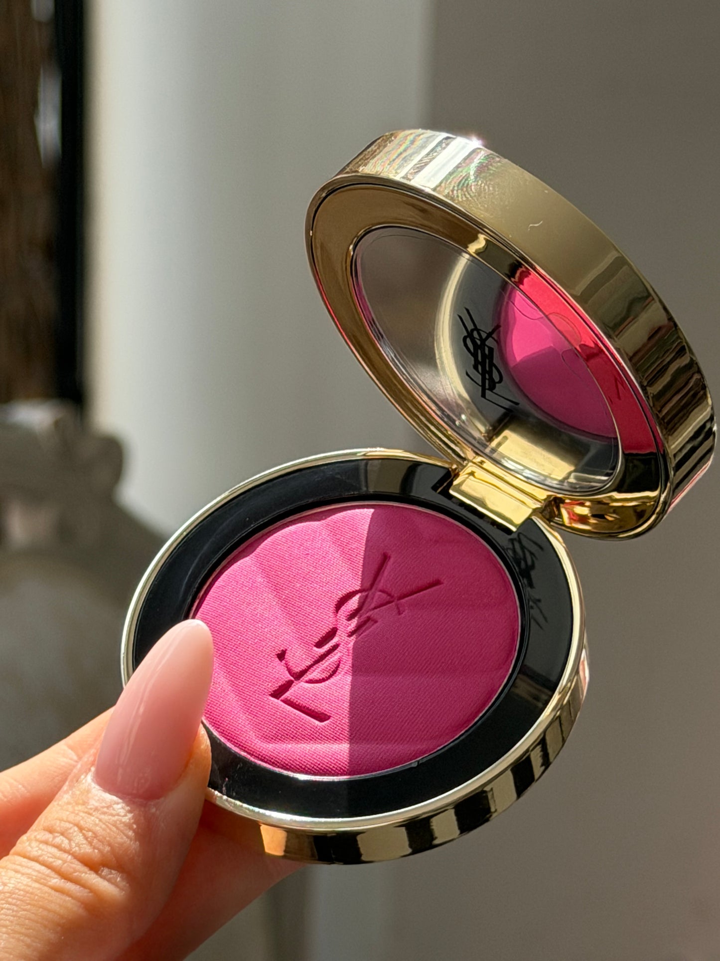 YSL Make Me Blush - Bold Blurring Blush (03)