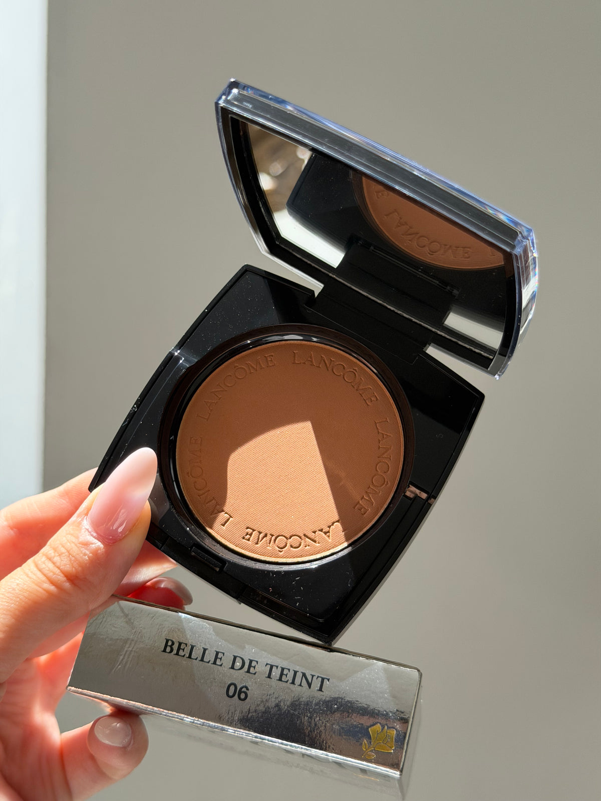 LANCÔME Belle De Teint - Natural Healthy Glow Sheer Blurring Powder (06)