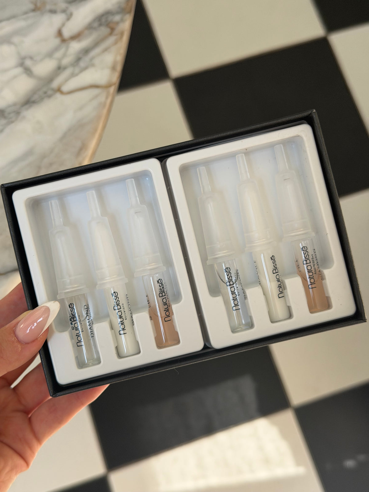 NATURA BISSĒ Diamond Instant Glow - Ampoule Trio Express Mini-Lift