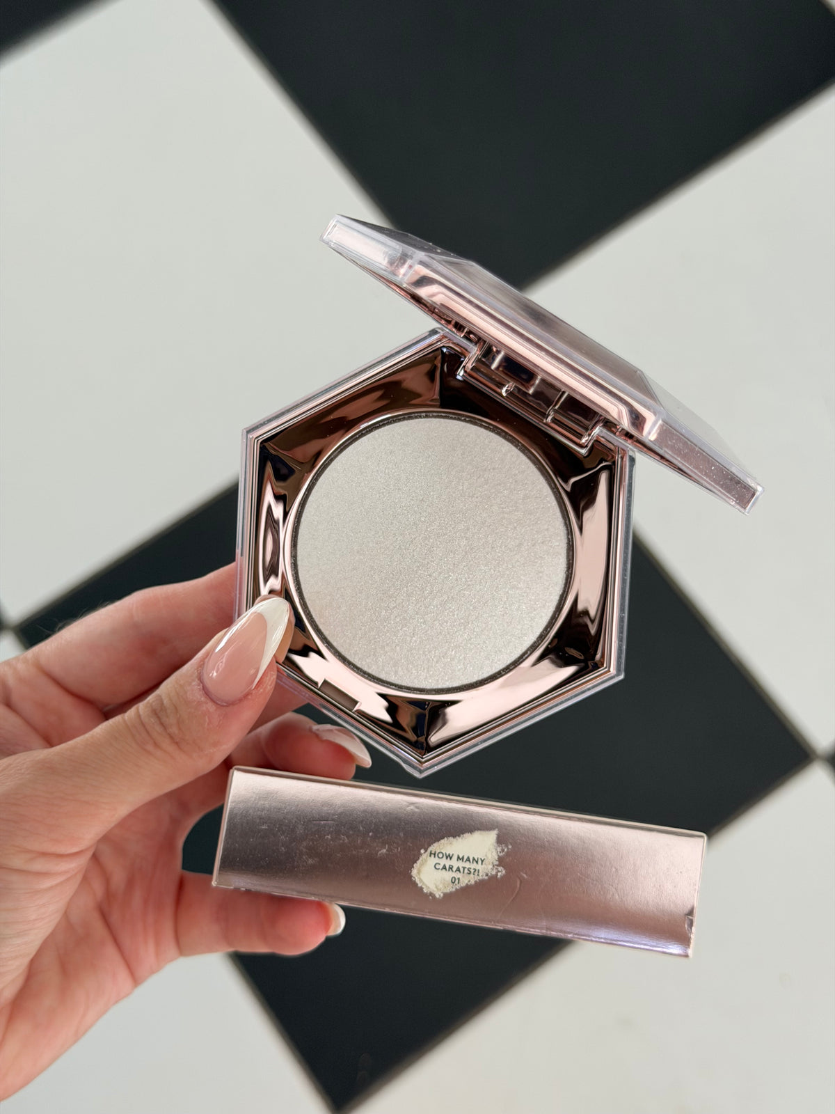 FENTY BEAUTY Diamond Bomb All-Over Diamond Veil Highlighter - How Many Carats?!