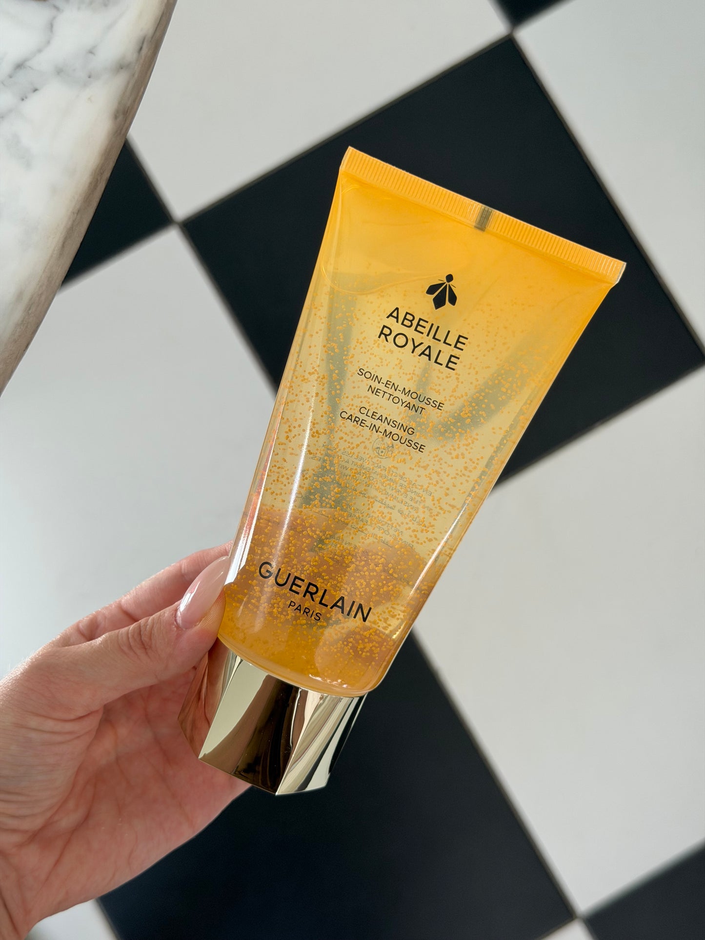 GUERLAIN Abeille Royale Cleansing Care-In-Mousse