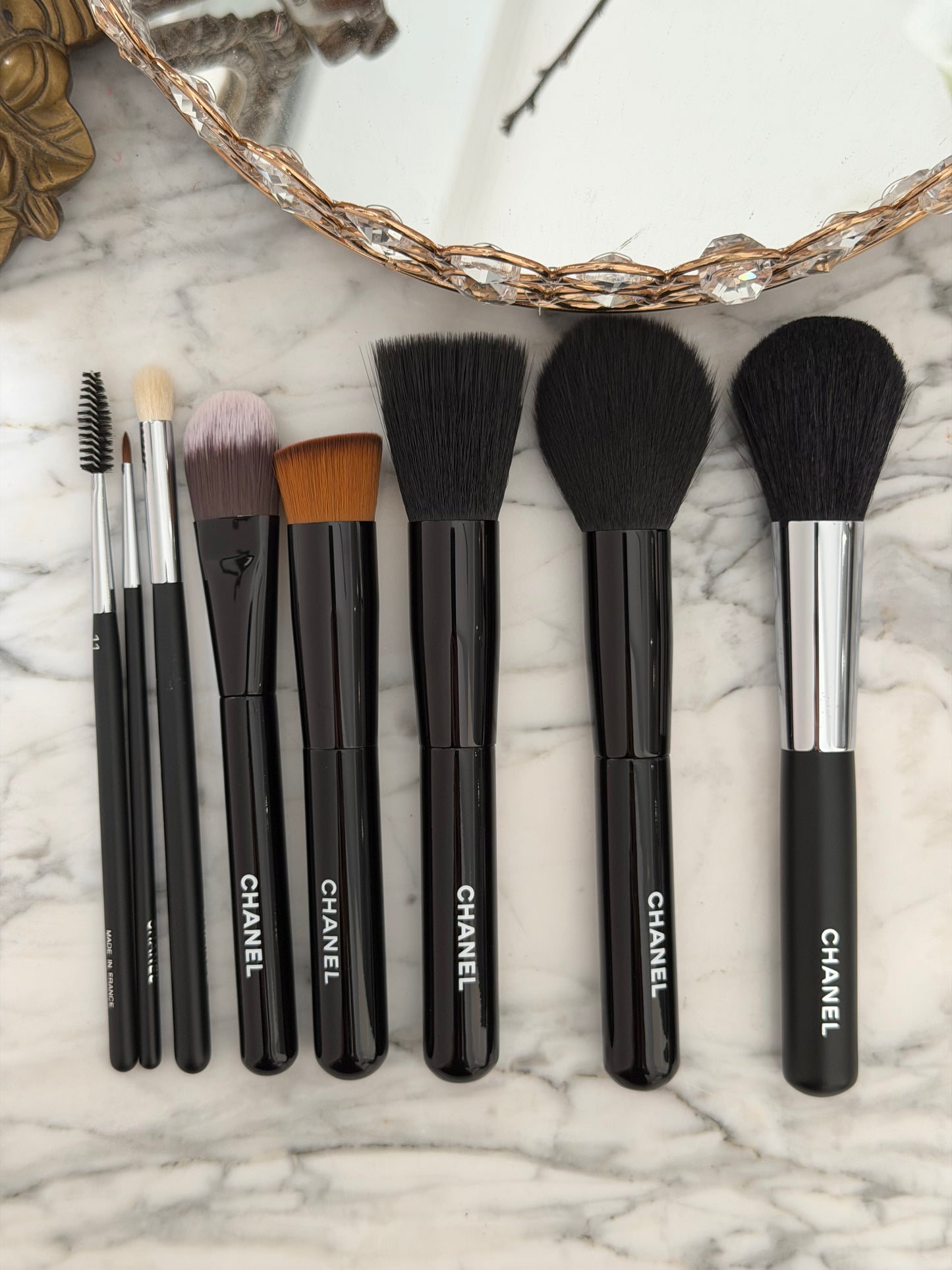 CHANEL Les Pinceaux De Chanel
Powder Brush