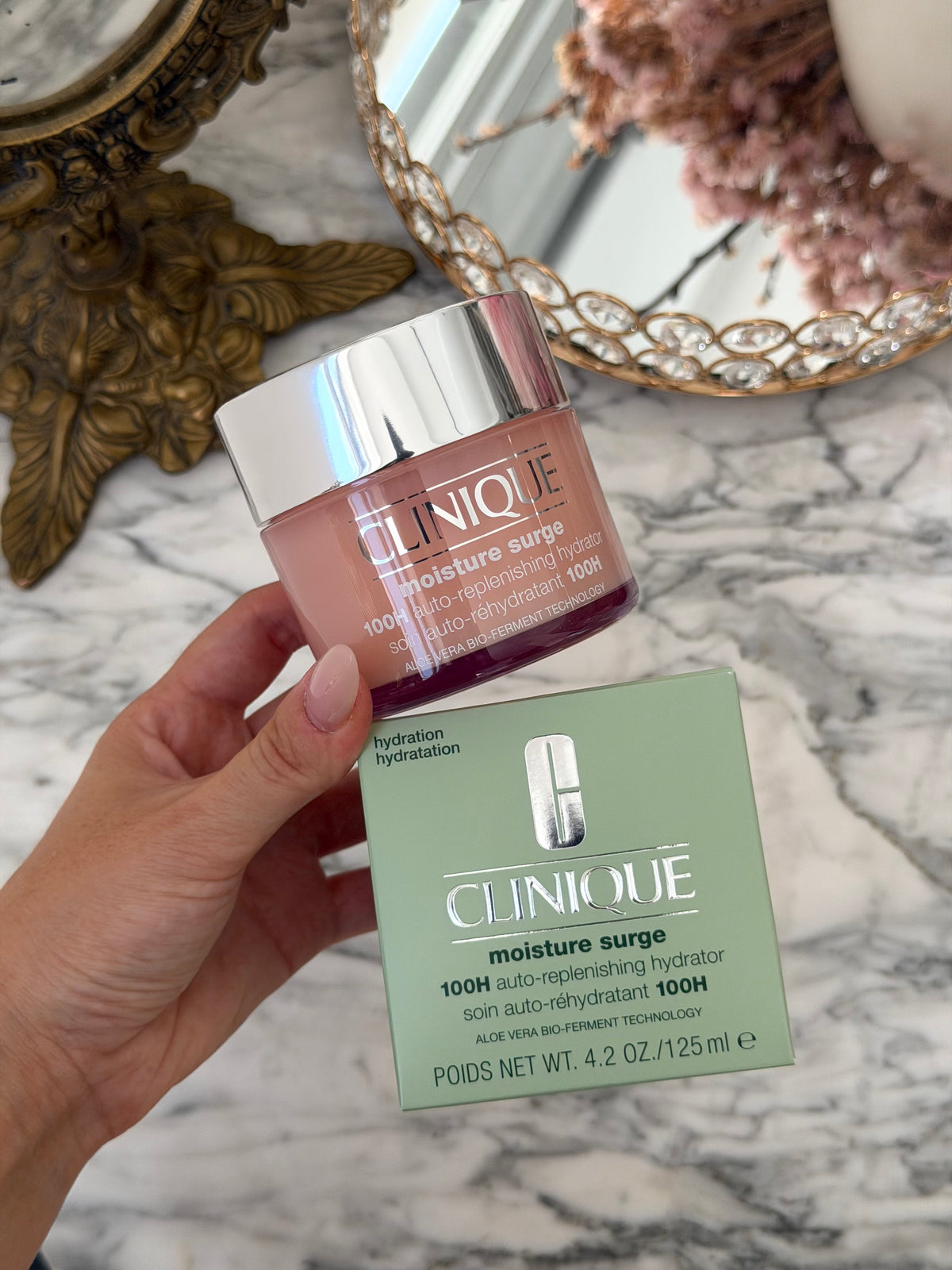 CLINIQUE Moisture Surge™ 100H Auto-Replenishing Hydrator