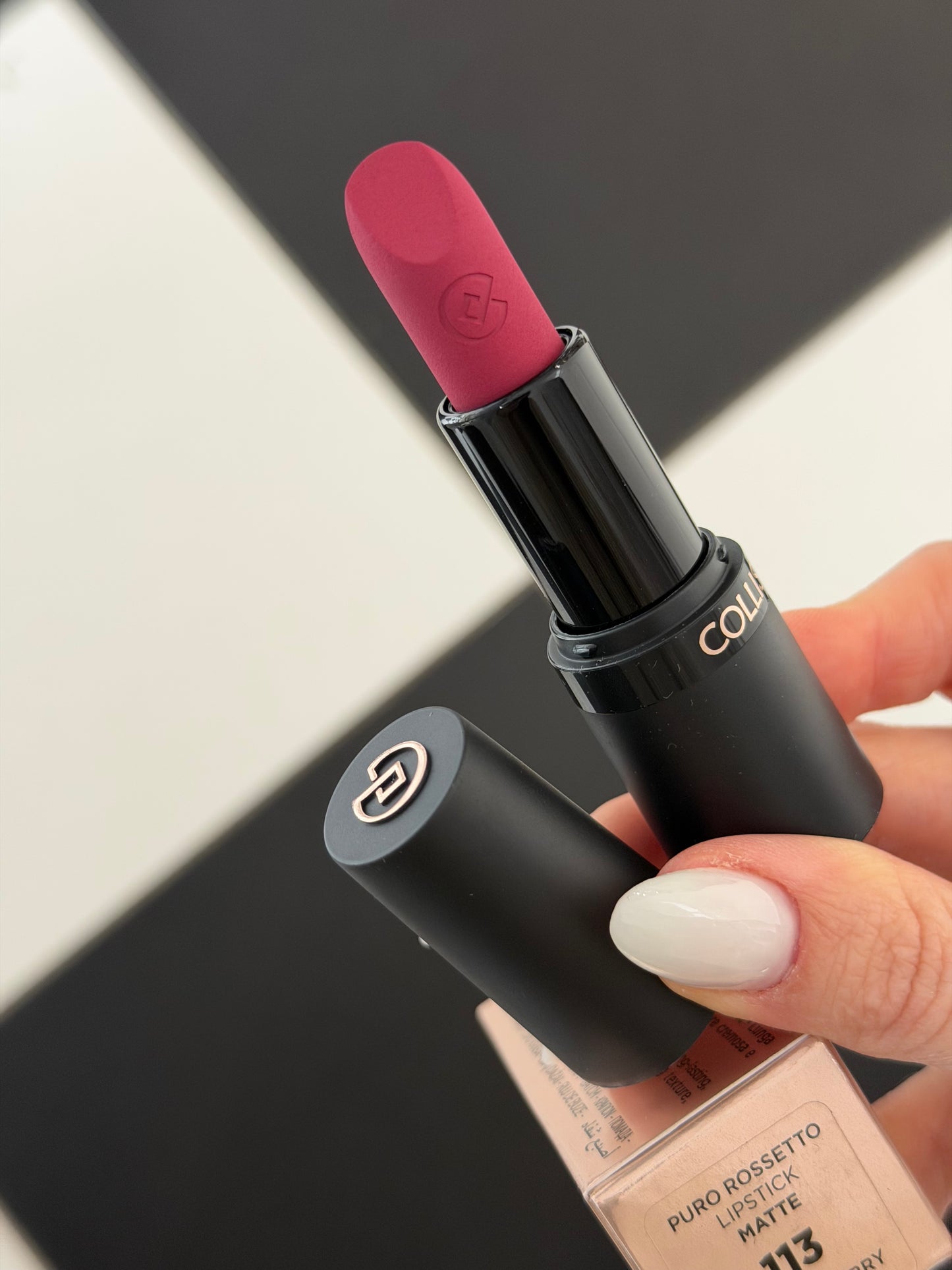 COLLISTAR
Puro Matte Lipstick (113)
Hydrated Lips With a Long-Lasting Matte Finish