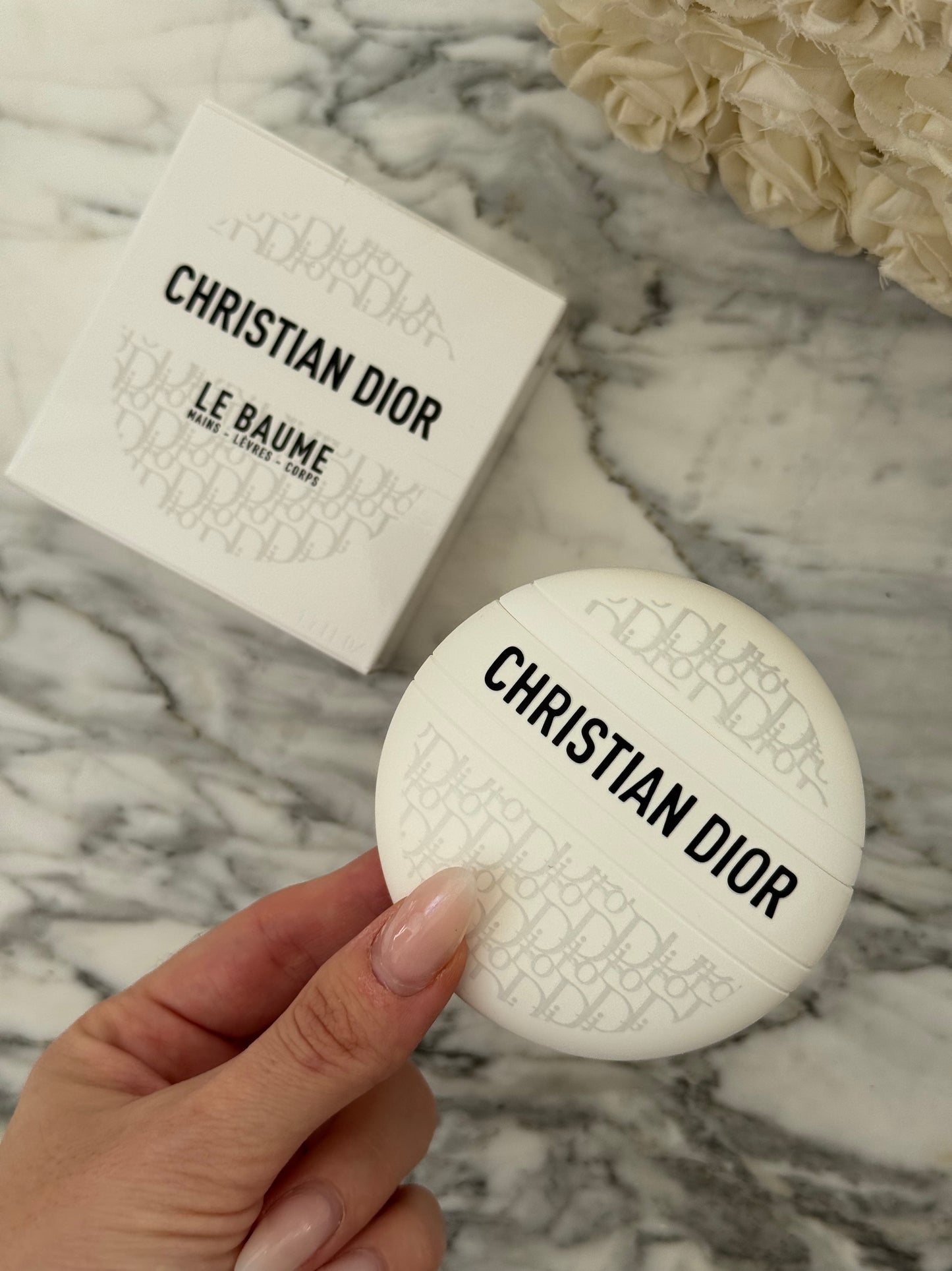 DIOR Le Baume
Revitalizing Balm for Hands, Lips and Body