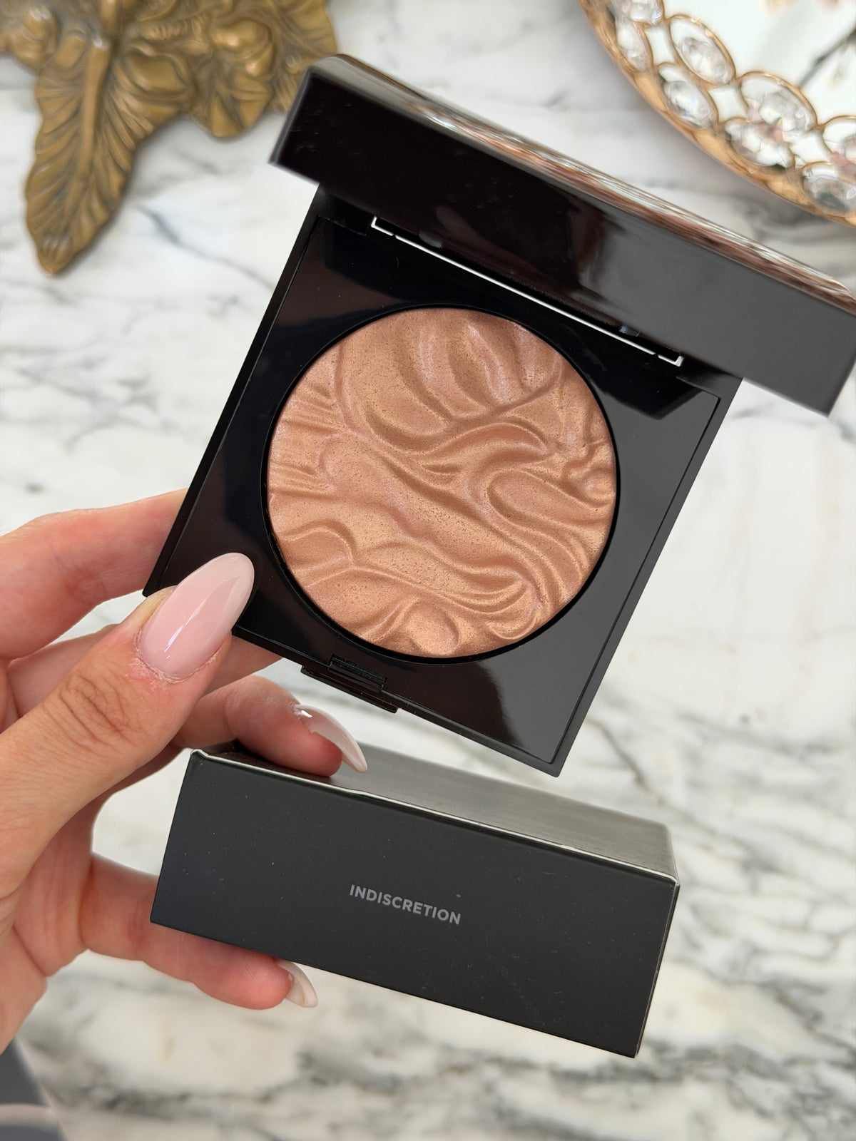 LAURA MERCIER Face Illuminator Highlighting Powder