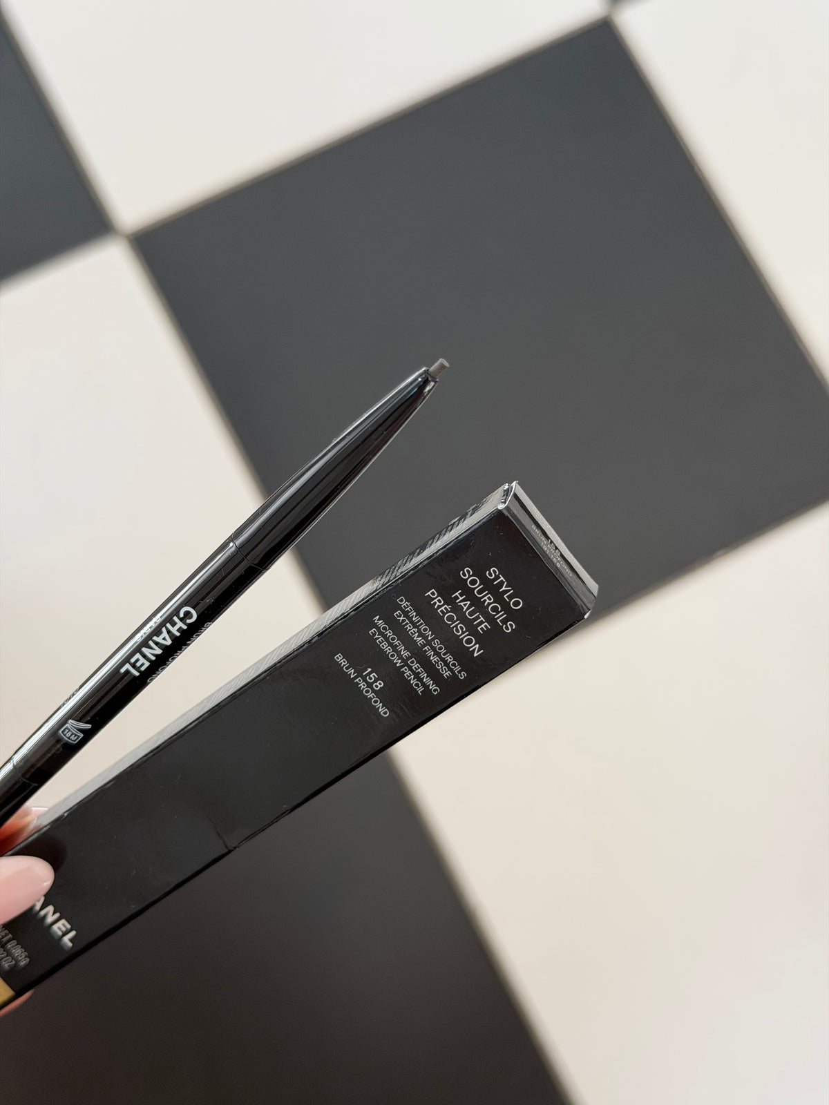 CHANEL Stylo Sourcils Haute Précision (158)
Microfine Defining Eyebrow Pencil