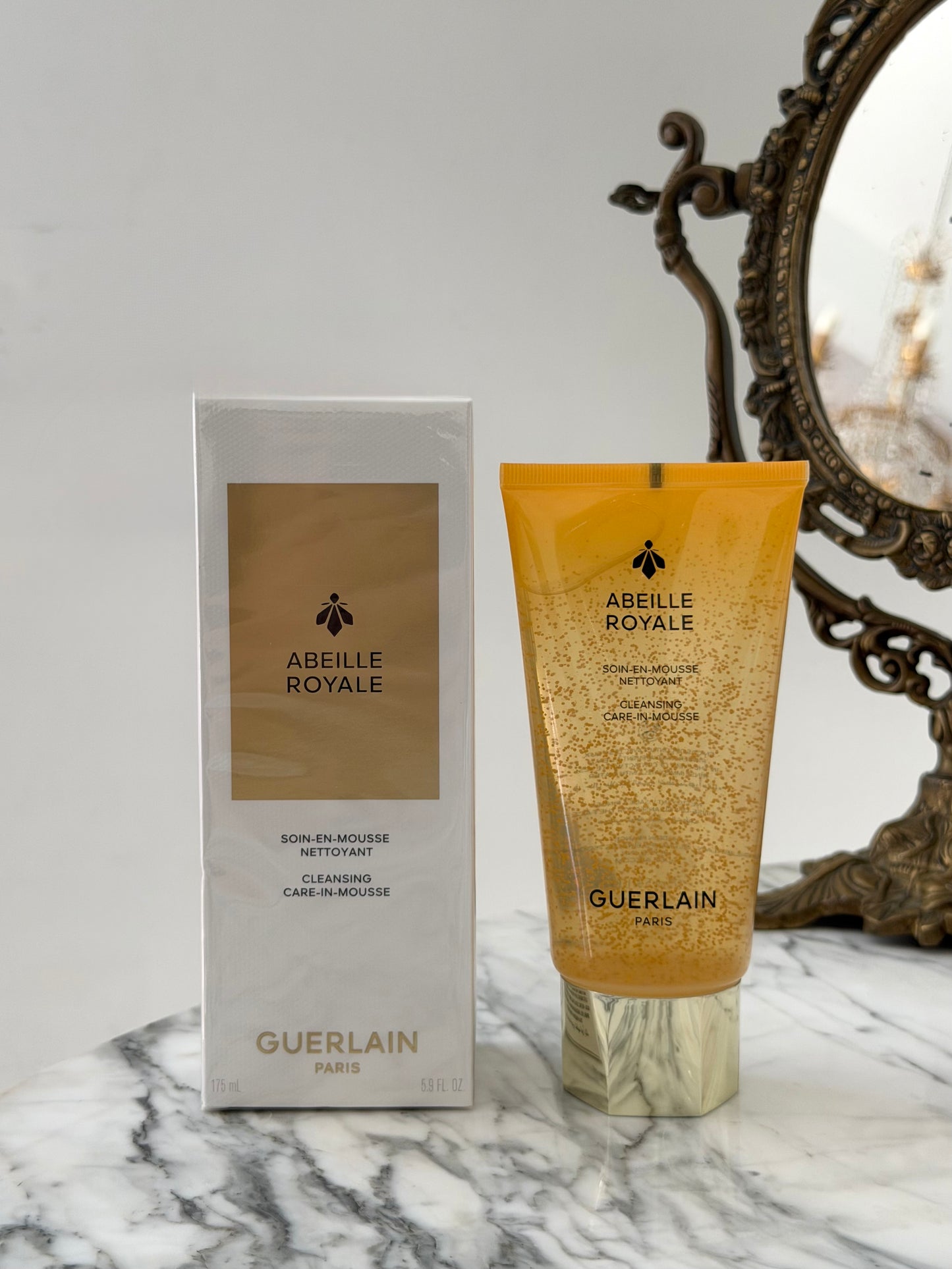 GUERLAIN Abeille Royale Cleansing Care-In-Mousse