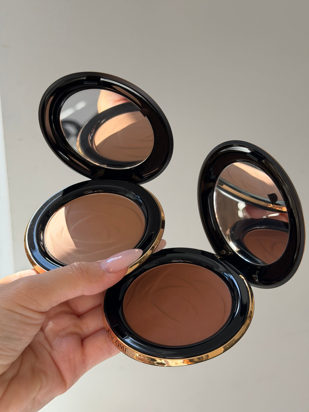 LANCOME Teint Idole Ultra Wear C.E Skin Transforming Bronzer (06)