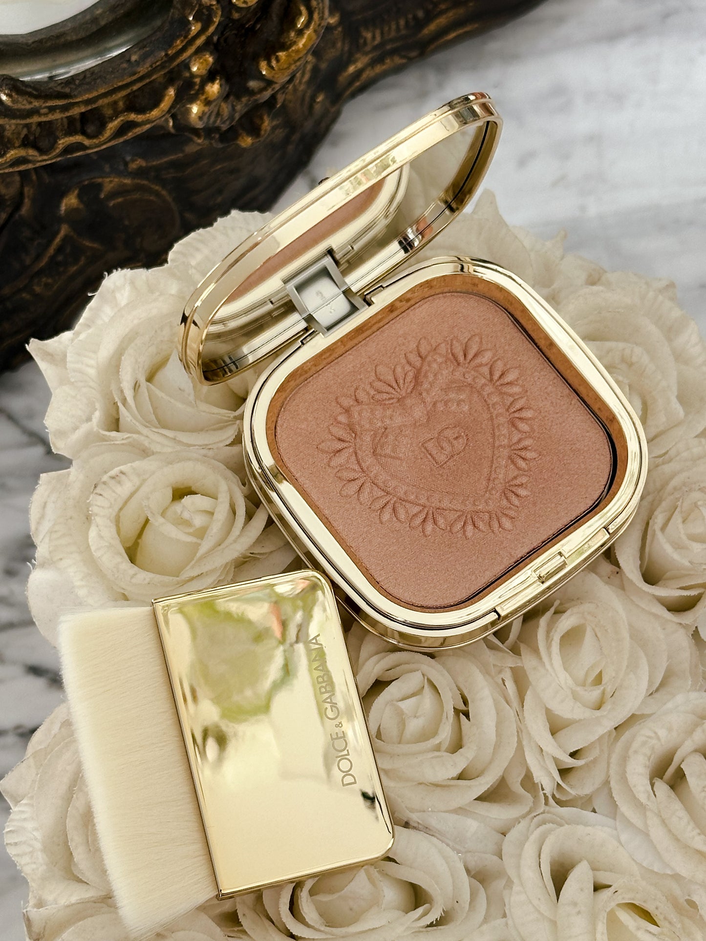 DOLCE&GABBANA Everlift Luminizer Light Oil Infused Soft-Halo Powder