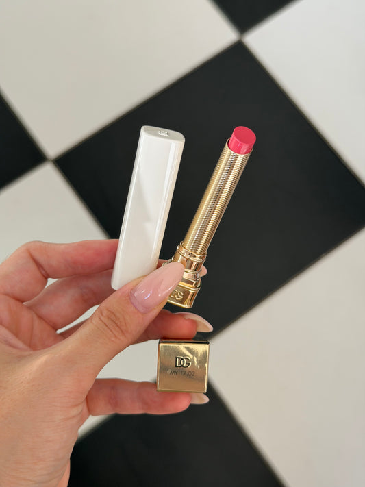 DOLCE&GABBANA My Juicy Sheer Lipstick - My 17.02
Instant Shine & Hydration Lip Stylo