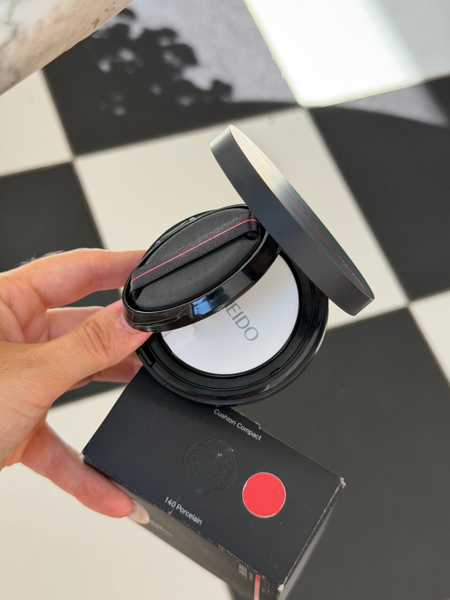 SHISEIDO
Synchro Skin Self-Refreshing Cushion Compact Foundation SPF35