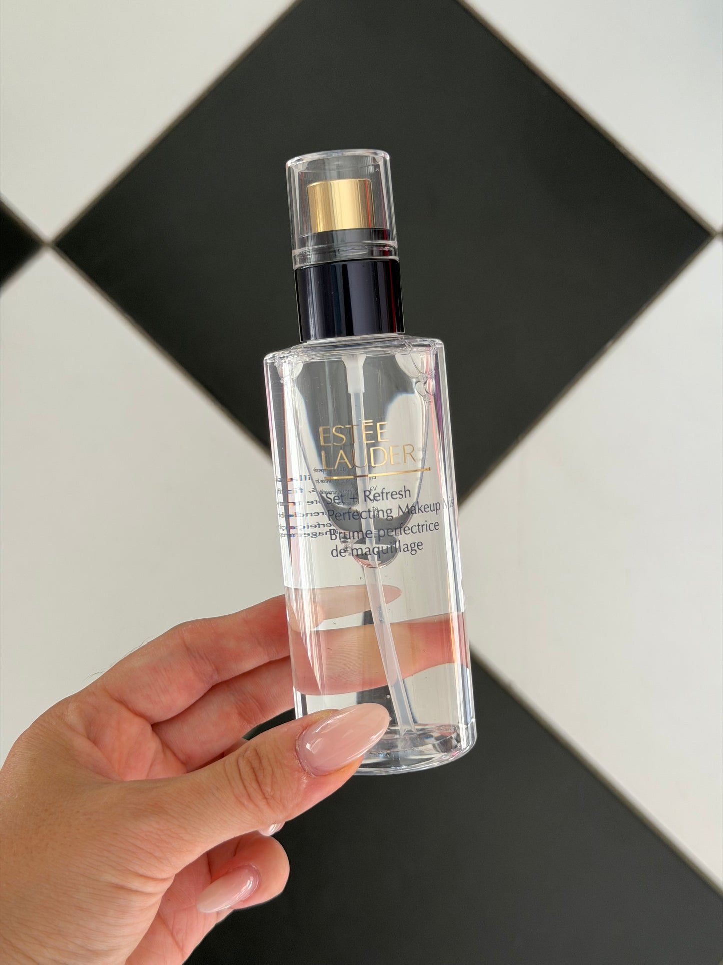 ESTEE LAUDER Set + Refresh Perfecting Makeup Mist Spray