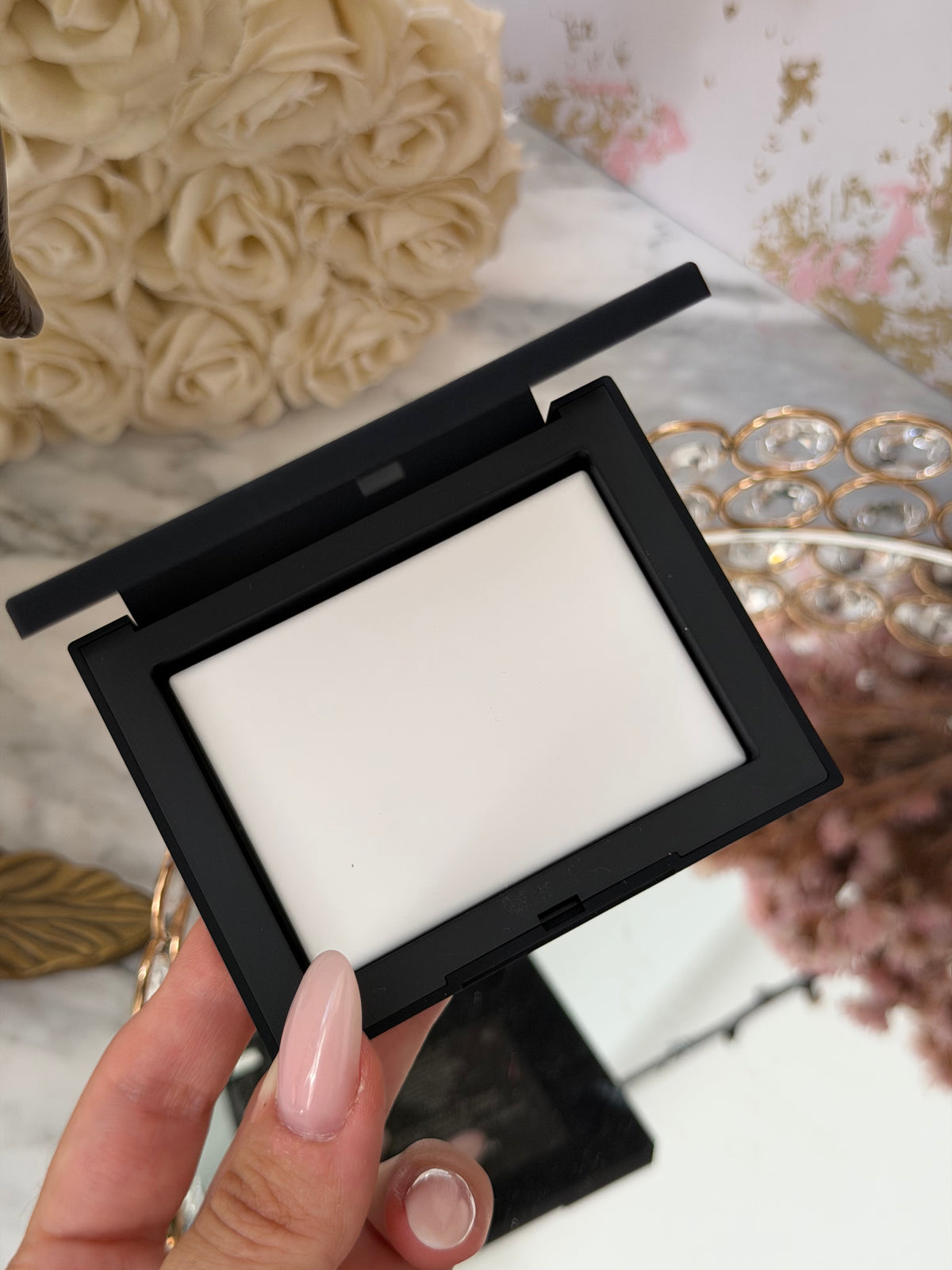 NARS Light Reflecting™ Pressed Setting Powder - Translucent Crystal