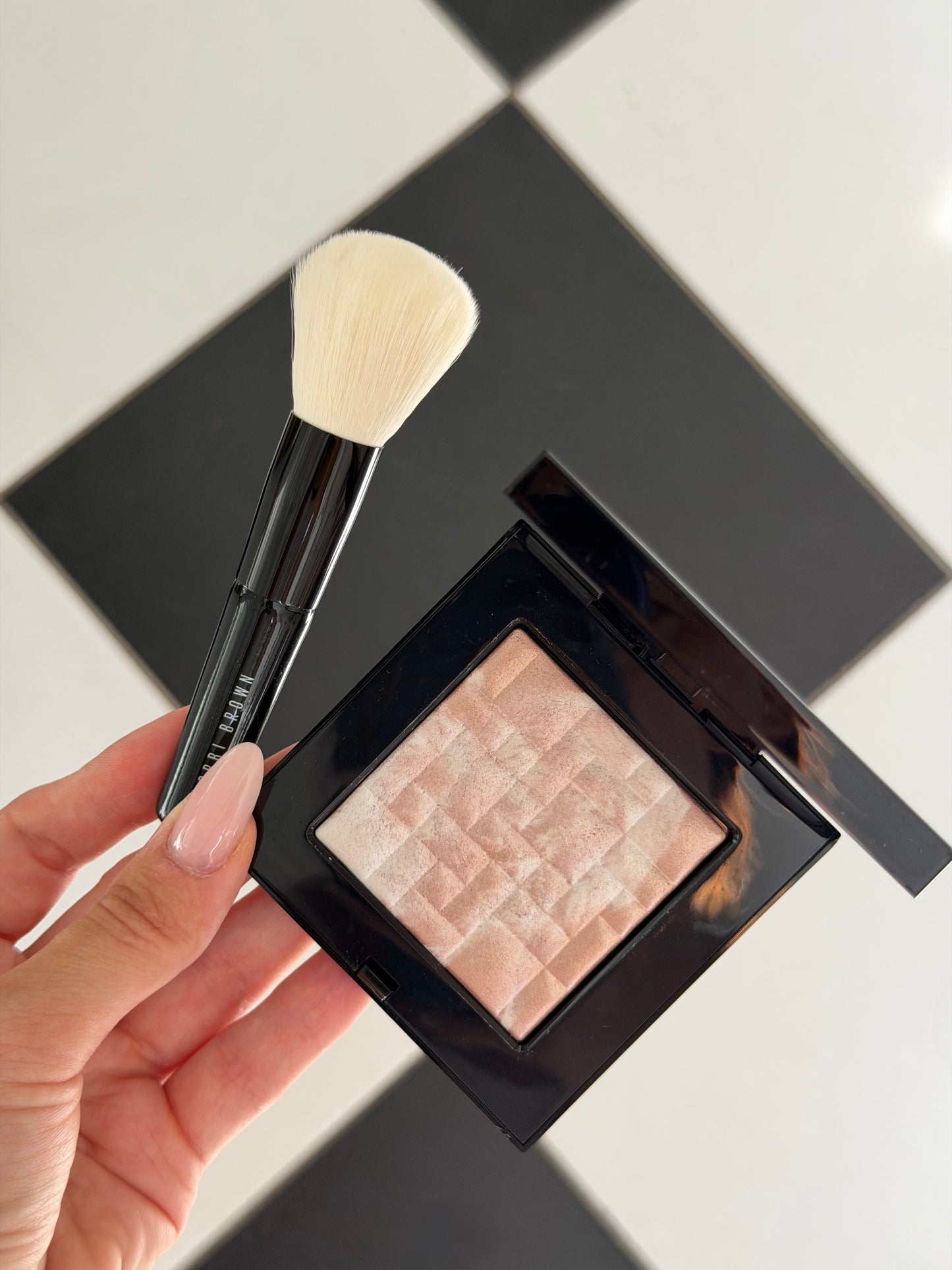 BOBBI BROWN
Highlighting Powder Set
