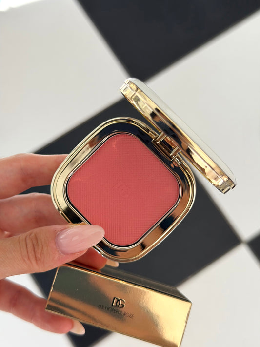 DOLCE&GABBANA
Cheek&Eyes Match - Lasting Blush & Eyshadow Powder (03)
