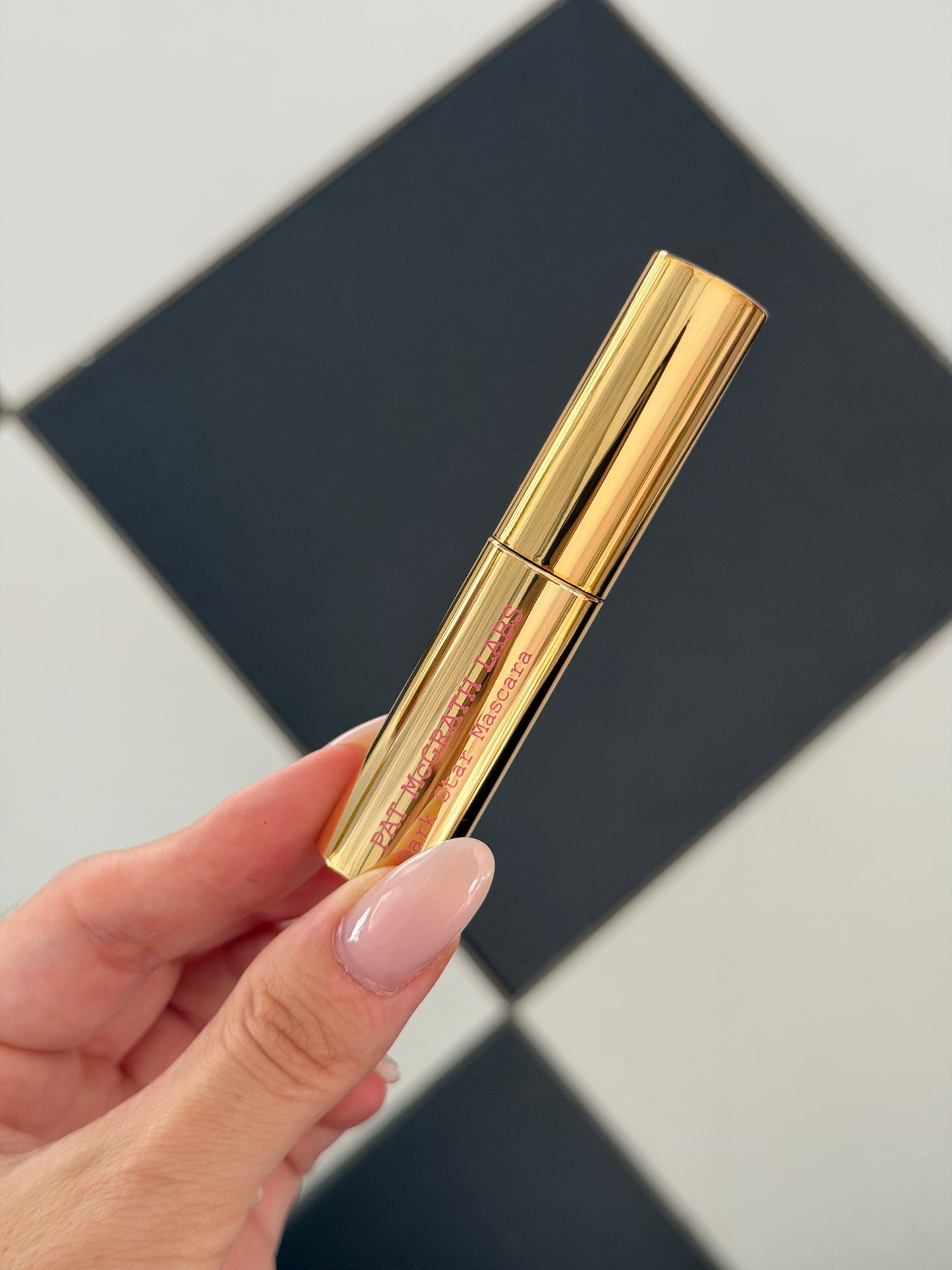 PAT McGRATH LABS Dark Star Volumizing Mascara Mini - Black