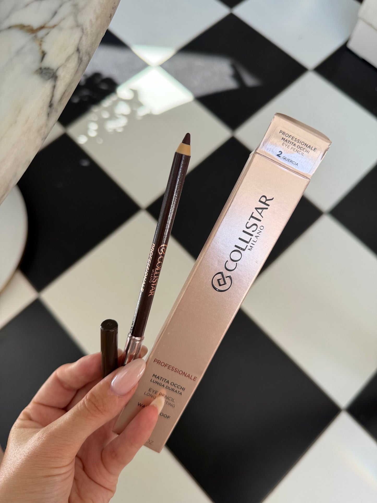 COLLISTAR Professionale Eye Pencil (2)
Long-Lasting, Waterproof, Blendable With Applicator