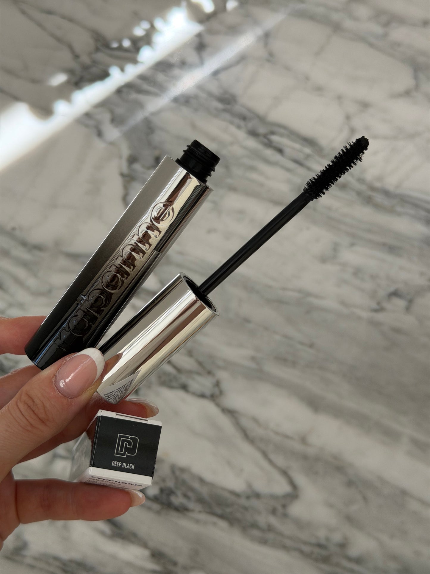 PACO RABANNE
Eyephoria Famous Mascara - Voluminizing 5-in-1