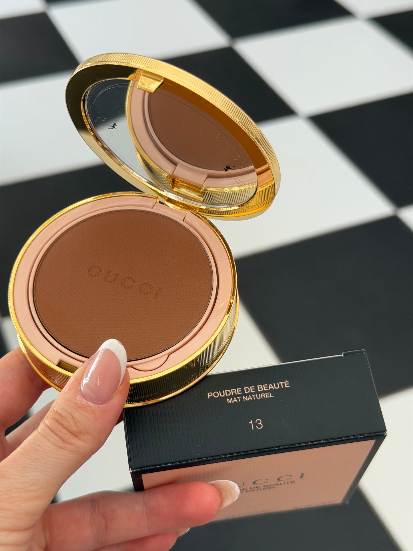 GUCCI Poudre De Beauté Mat Naturel - Face Powder/Bronzer (13)