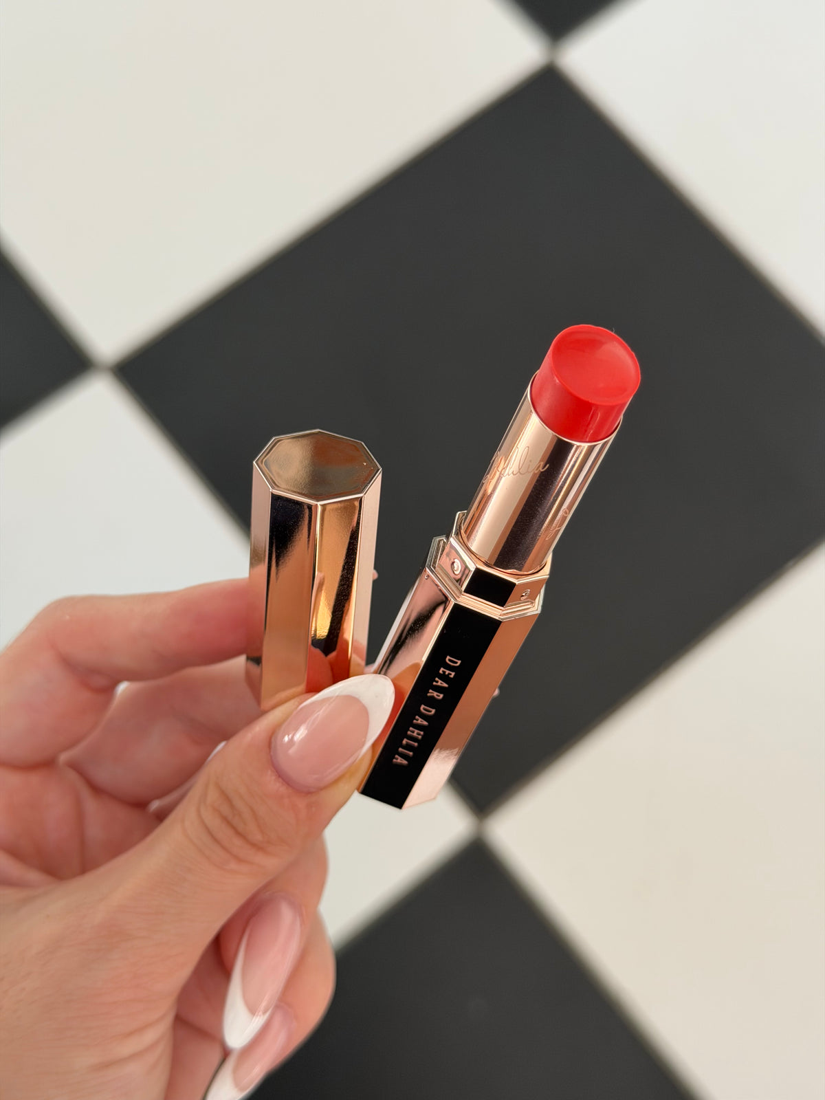 DEAR DAHLIA Blooming Edition - Blair
Lip Paradise Color Balm - Lip Balm