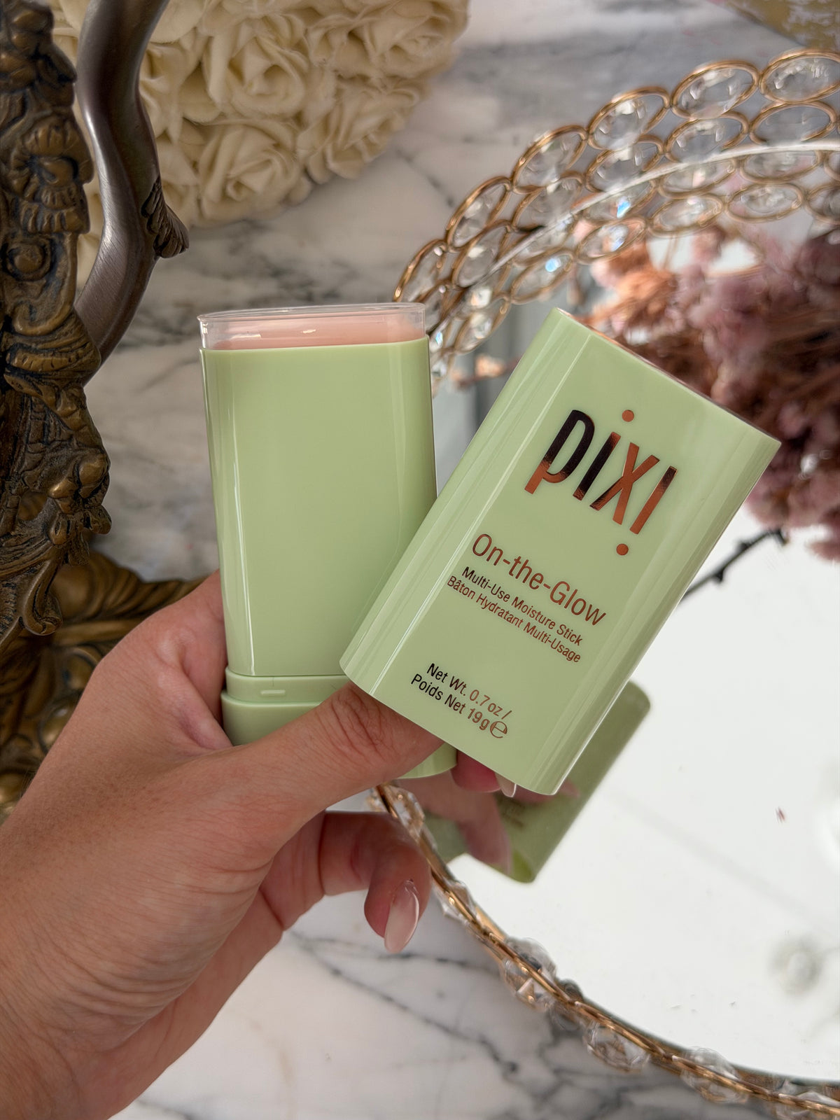 PIXI On-the-Glow
Multi-Use Moisture Stick