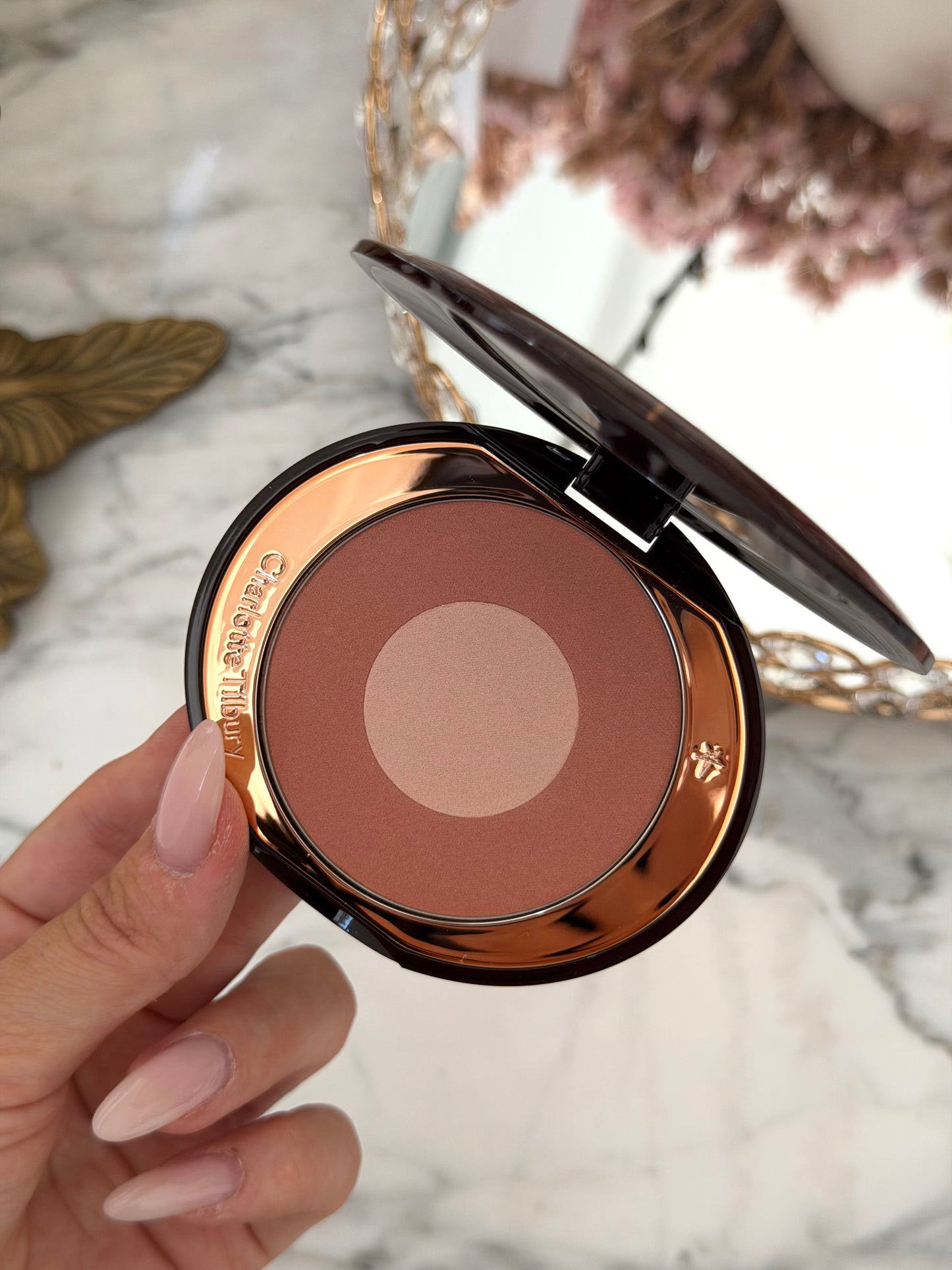 CHARLOTTE TILBURY Cheek To Chic - Swish & Glow Blusher Pillow Talk
