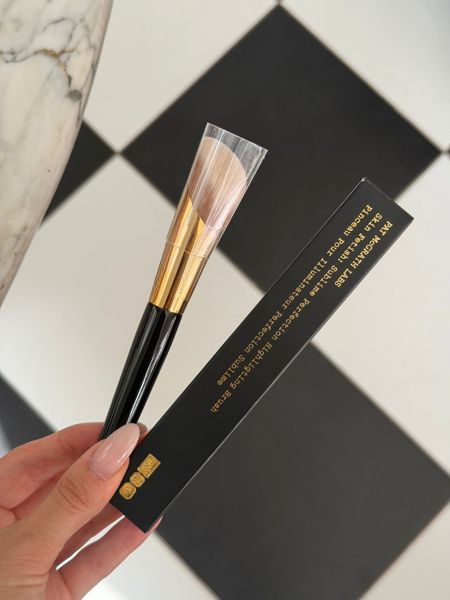 PAT McGRATH LABS Skin Fetish: Sublime Perfection Highlighting Brush