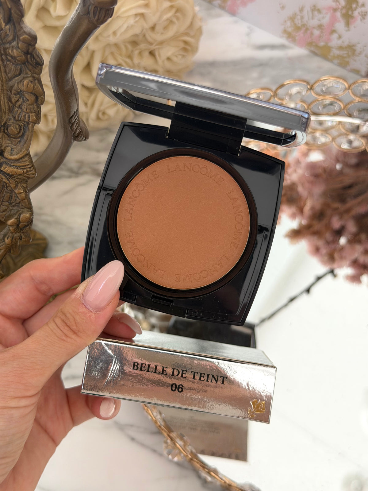 LANCÔME Belle De Teint - Natural Healthy Glow Sheer Blurring Powder (06)