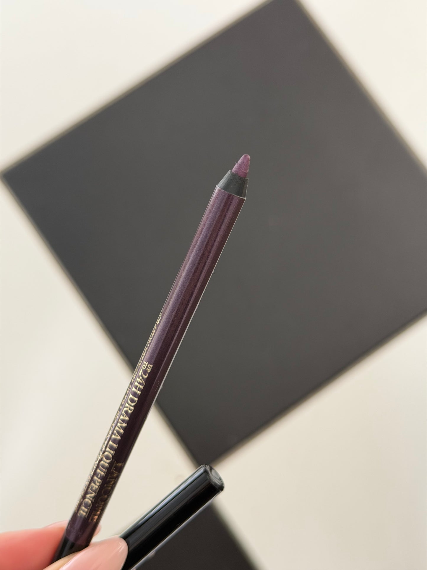 LANCÔME Drama Liqui-Pencil (07) Dramatic Eyeliner
Waterproof Pencil-Gel Hybrid