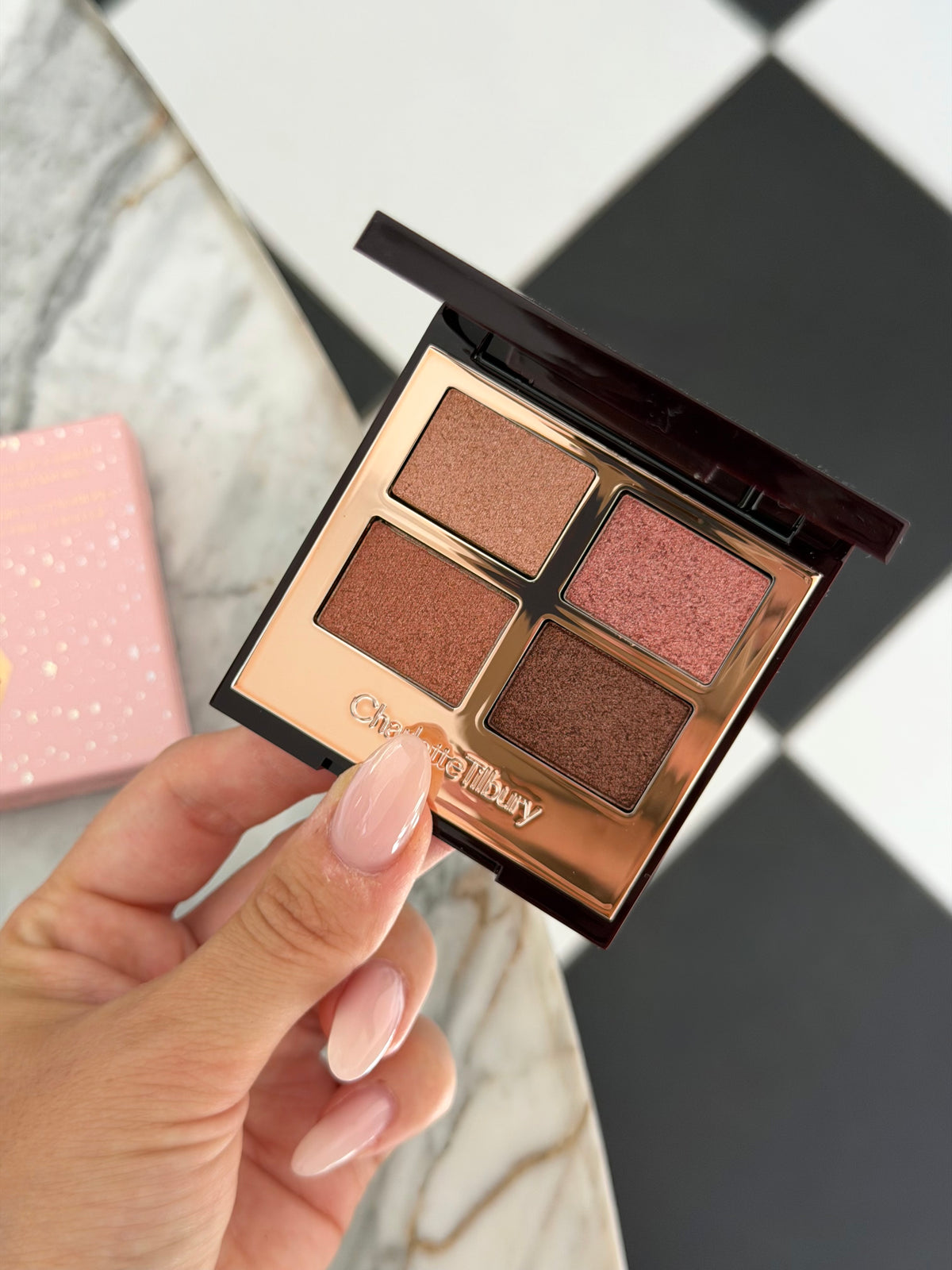 CHARLOTTE TILBURY Luxury EyeShadow Palette Of Pops - Pillow Talk