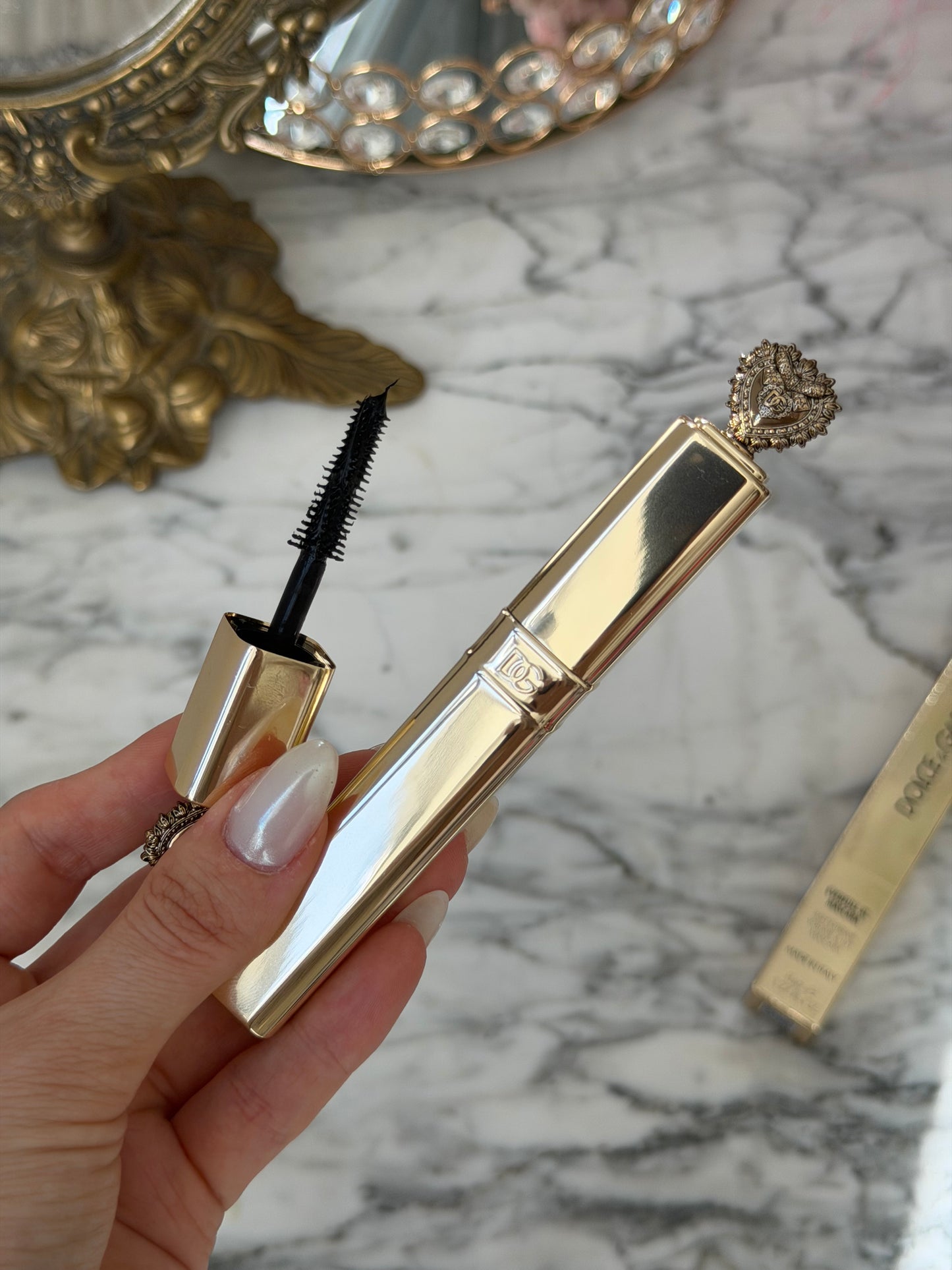 DOLCE&GABBANA
Everfull XL Mascara 36H Extreme Volume & Lift
