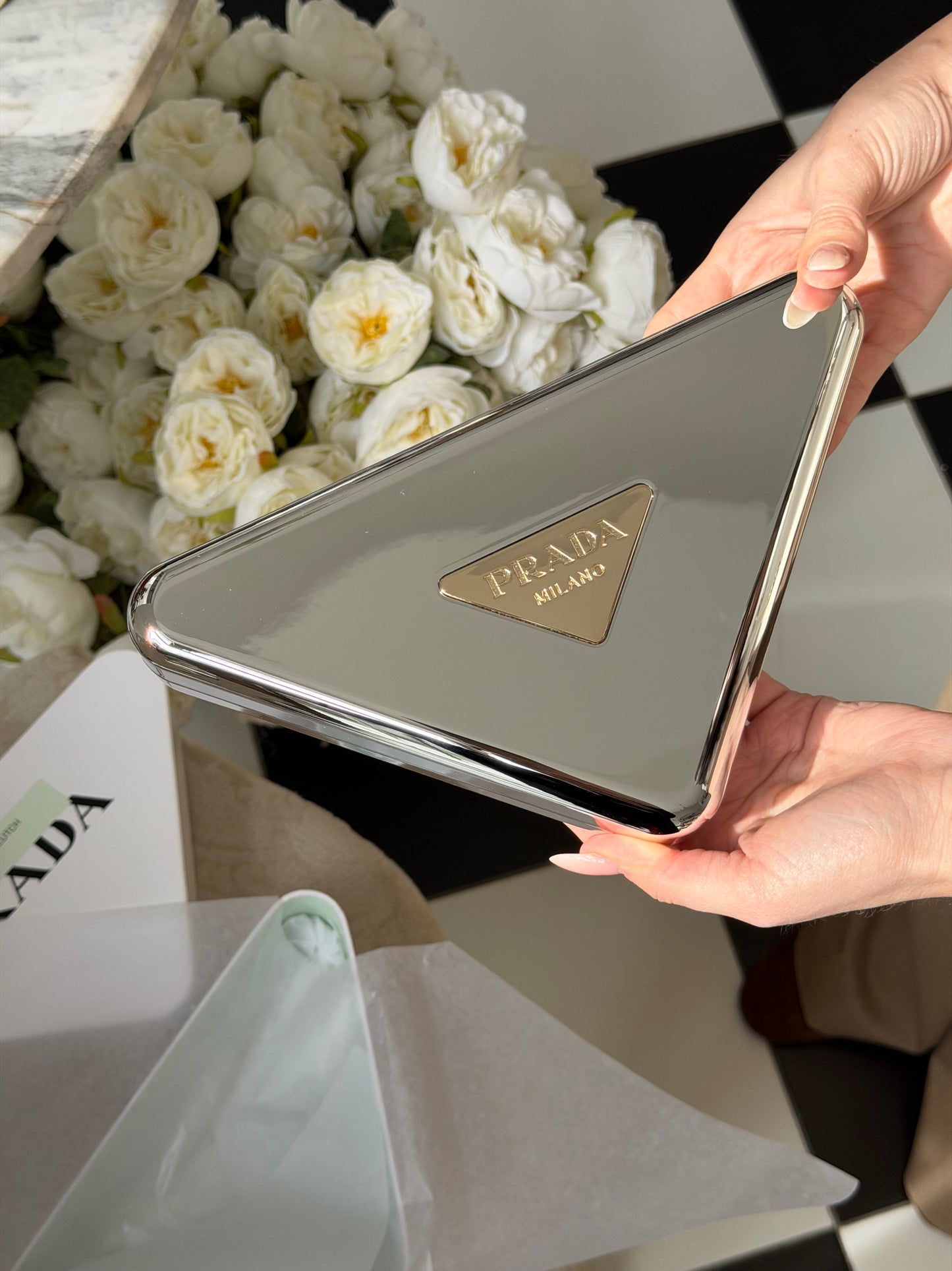 PRADA Beauty Clutch Essentials Case Set
